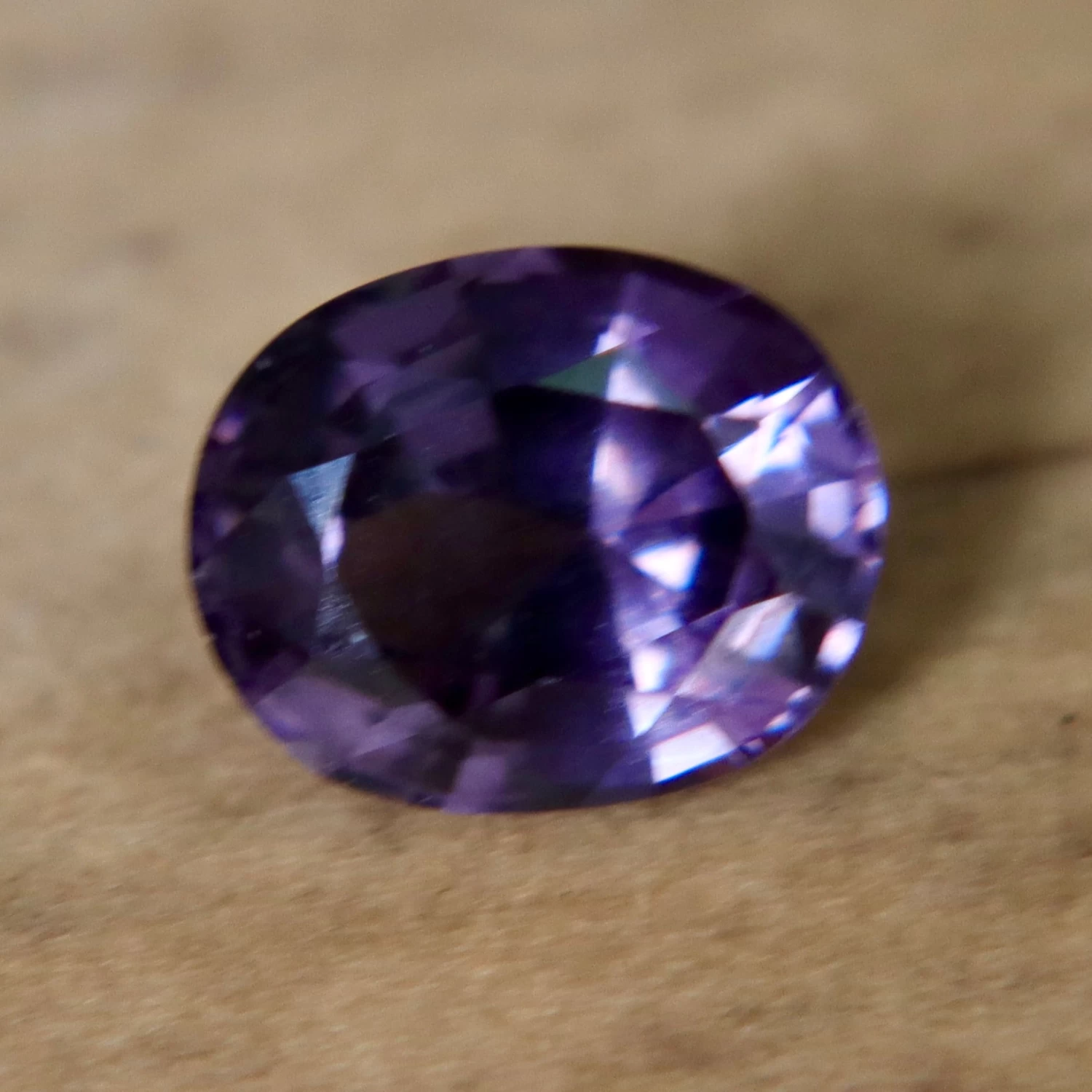 💜 0.85ct Natural Purple Spinel – Ceylon Origin 5 💜 0.85ct Natural Purple Spinel – Ceylon Origin - Image 5