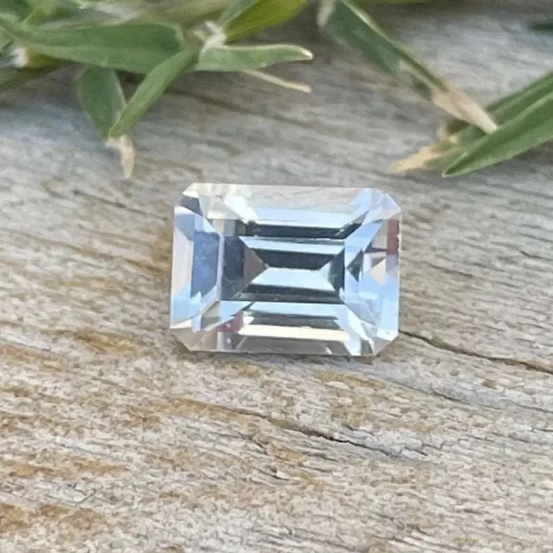 Loose Natural White Sapphire 3 Loose Natural White Sapphire - Image 3