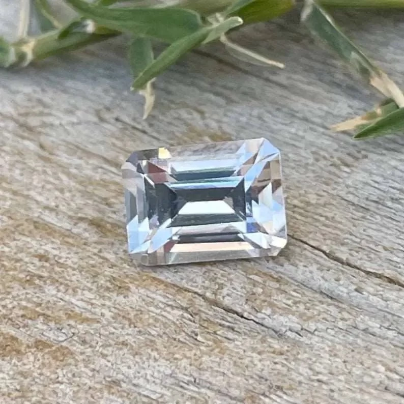 Loose Natural White Sapphire 5 Loose Natural White Sapphire - Image 5