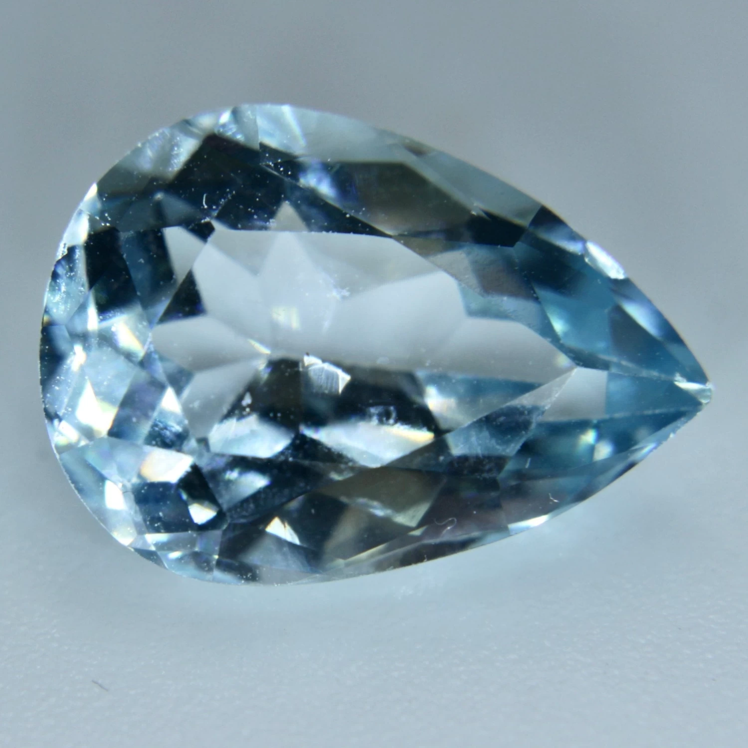 Natural Aquamarine Pear Cut – 6.90 Carat 3 Natural Aquamarine Pear Cut – 6.90 Carat - Image 3