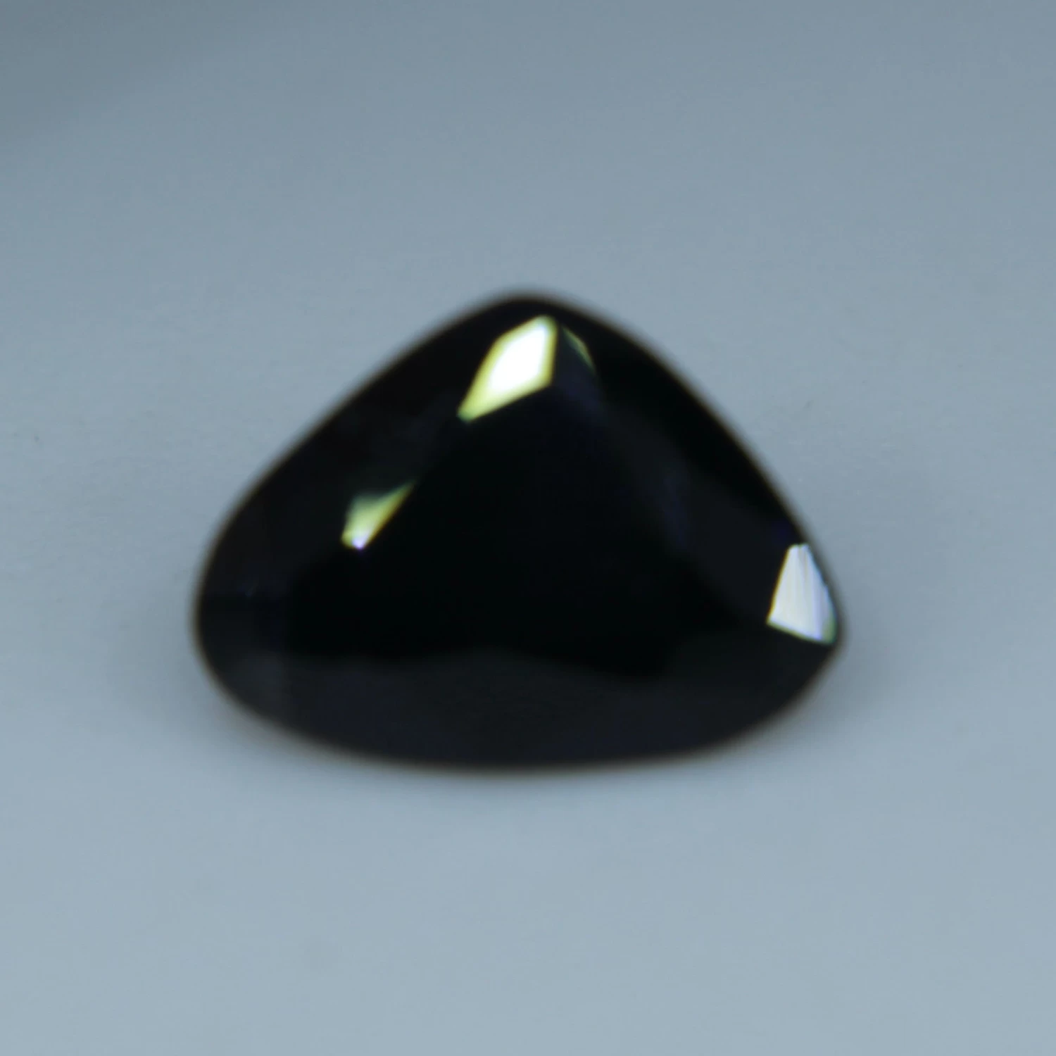 Natural Black Sapphire – 0.82 Carat | Trillion Cut | VS Clarity | Loose Gemstone 1 Natural Black Sapphire – 0.82 Carat | Trillion Cut | VS Clarity | Loose Gemstone