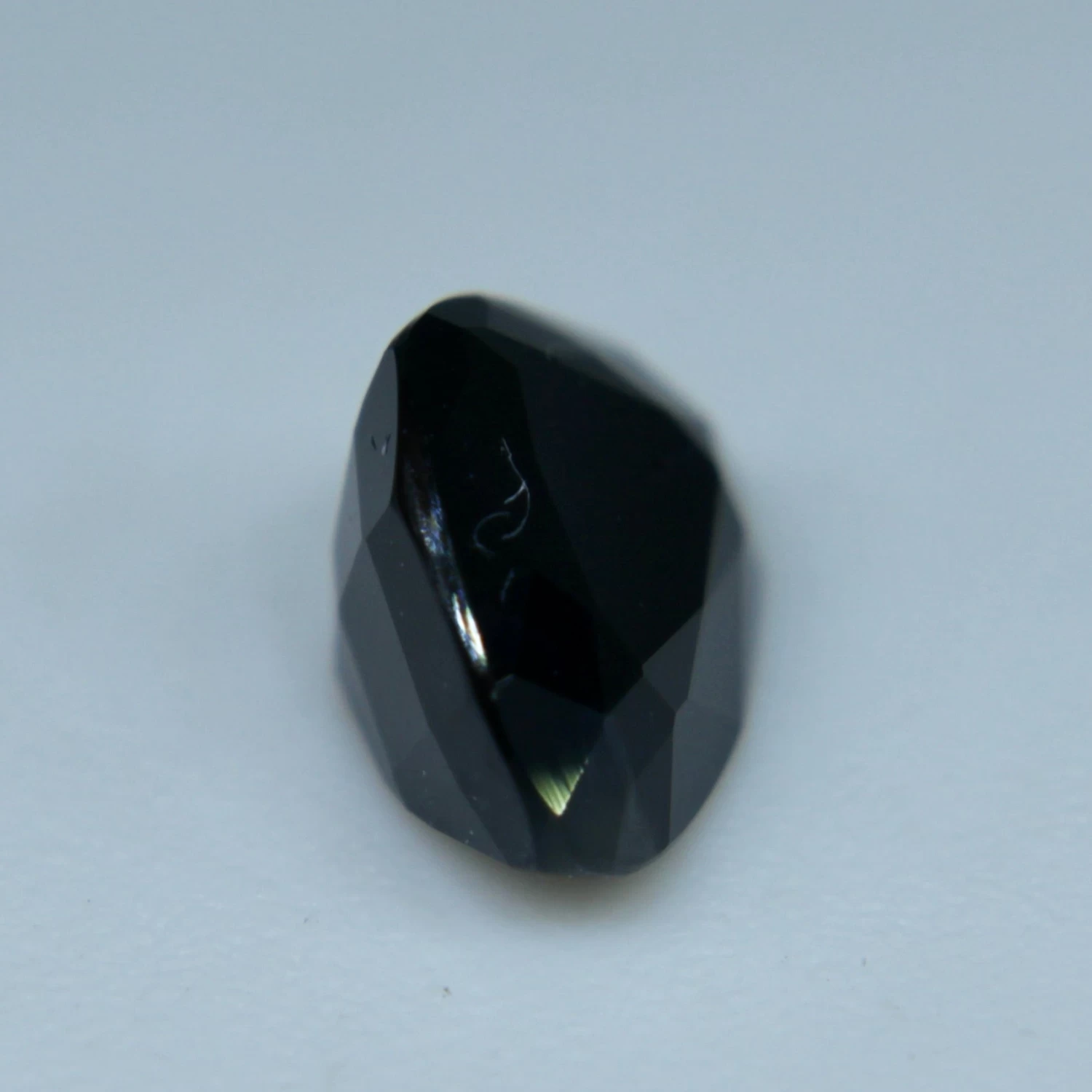 Natural Black Sapphire – 0.82 Carat | Trillion Cut | VS Clarity | Loose Gemstone 3 Natural Black Sapphire – 0.82 Carat | Trillion Cut | VS Clarity | Loose Gemstone - Image 3