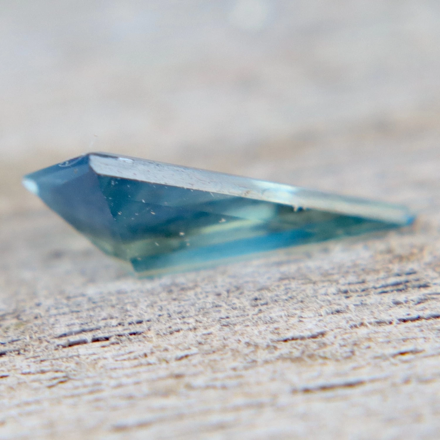 π Natural Blue Green Sapphire β 0.70 Carat 3 π Natural Blue Green Sapphire β 0.70 Carat - Image 3