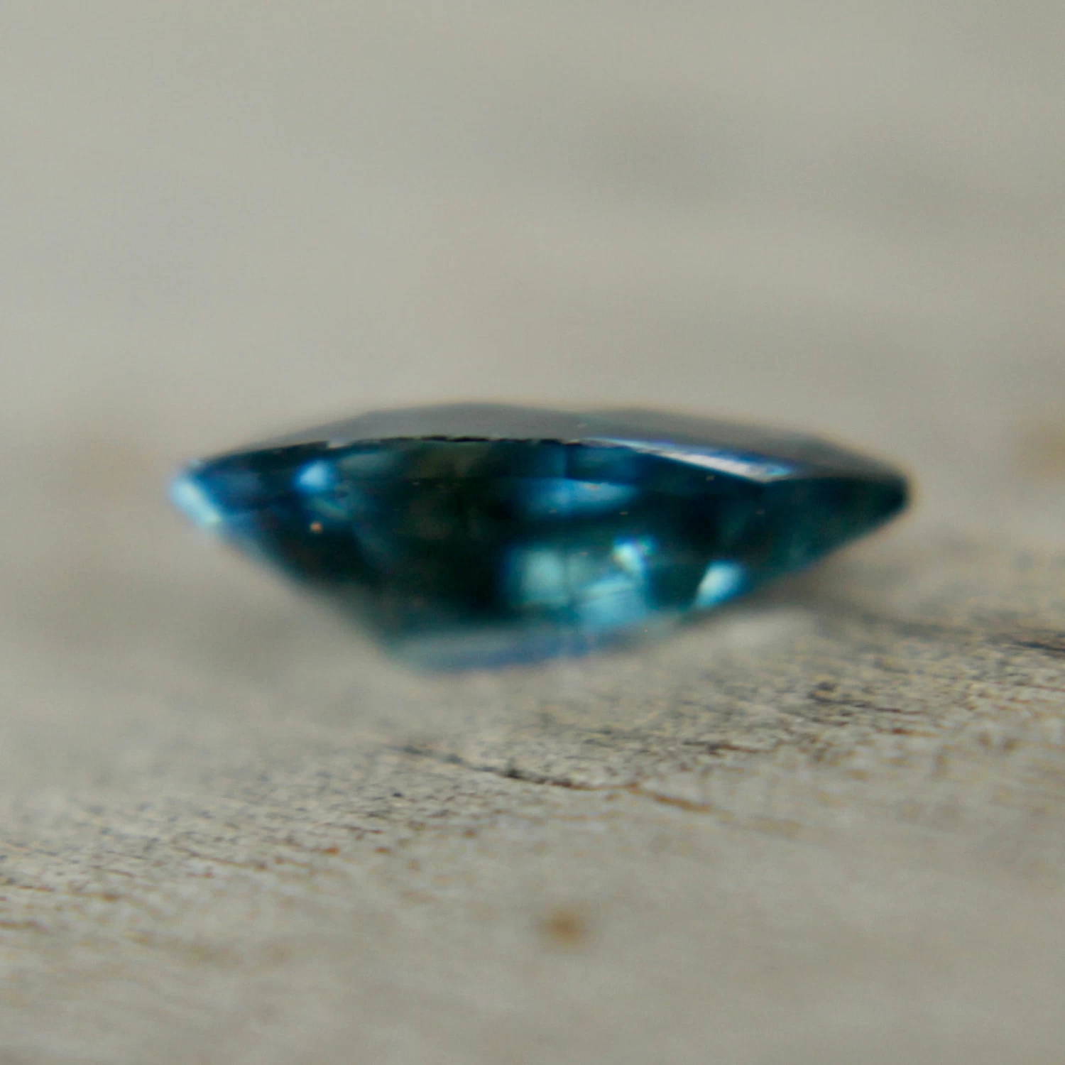 Natural Blue Green Sapphire – 0.83 Carat Pear Cut | Unheated Madagascar Gemstone 4 Natural Blue Green Sapphire – 0.83 Carat Pear Cut | Unheated Madagascar Gemstone - Image 4