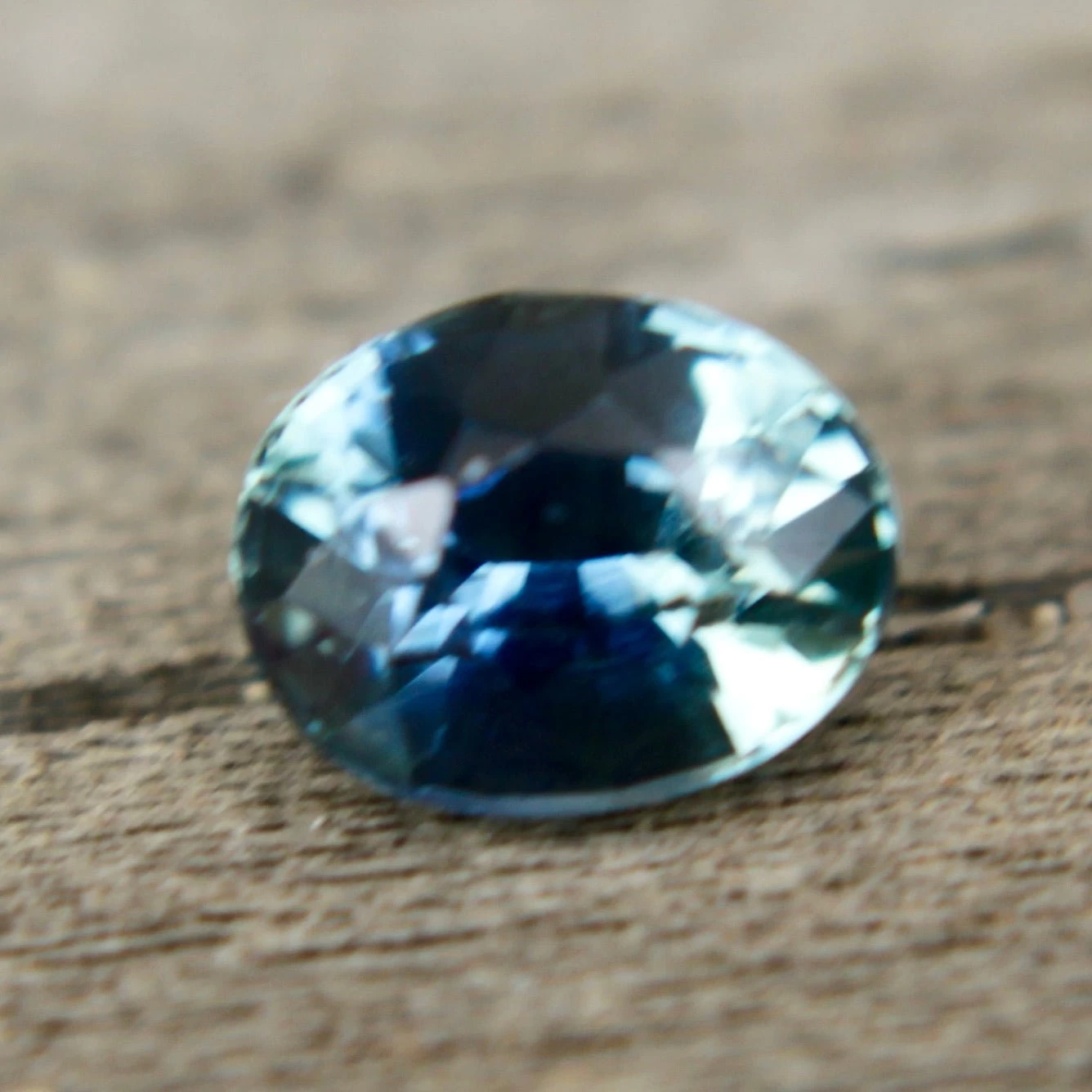 Natural Blue Green Sapphire – 0.84 Carat Oval Cut | Unheated Madagascar Gemstone 4 Natural Blue Green Sapphire – 0.84 Carat Oval Cut | Unheated Madagascar Gemstone - Image 4