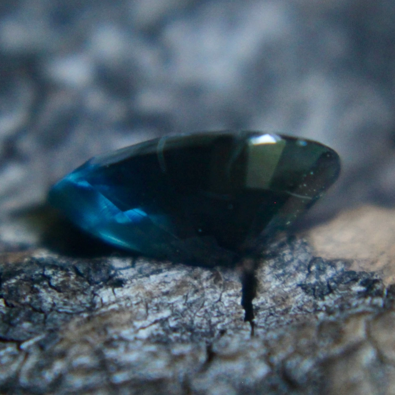 Natural Blue Green Sapphire – 1.05 Carat Pear Cut | Unheated | Eye Clean 3 Natural Blue Green Sapphire – 1.05 Carat Pear Cut | Unheated | Eye Clean - Image 3