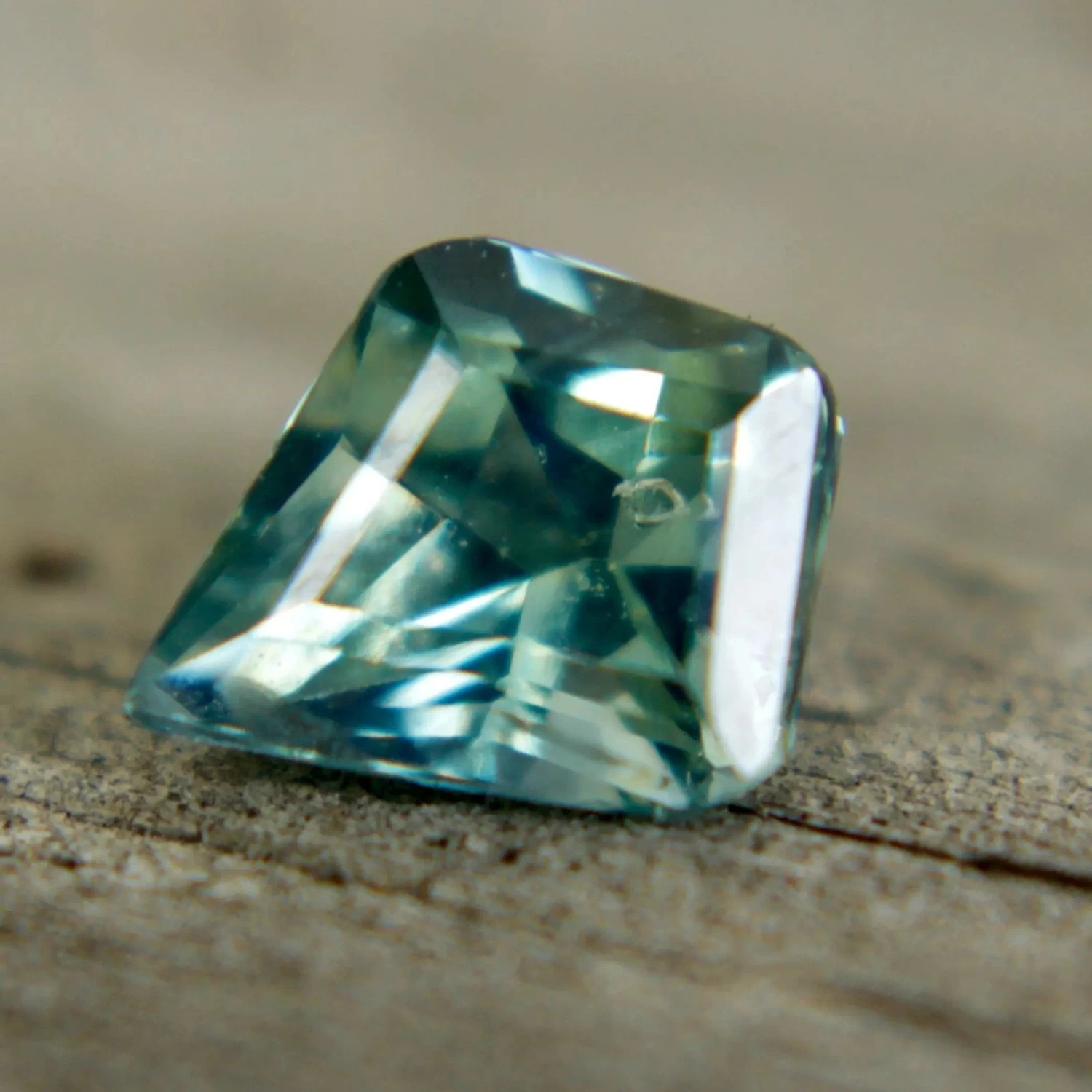 Natural Blue Green Sapphire – 1.12 Carat Freeform Cut | Madagascar 5 Natural Blue Green Sapphire – 1.12 Carat Freeform Cut | Madagascar - Image 5