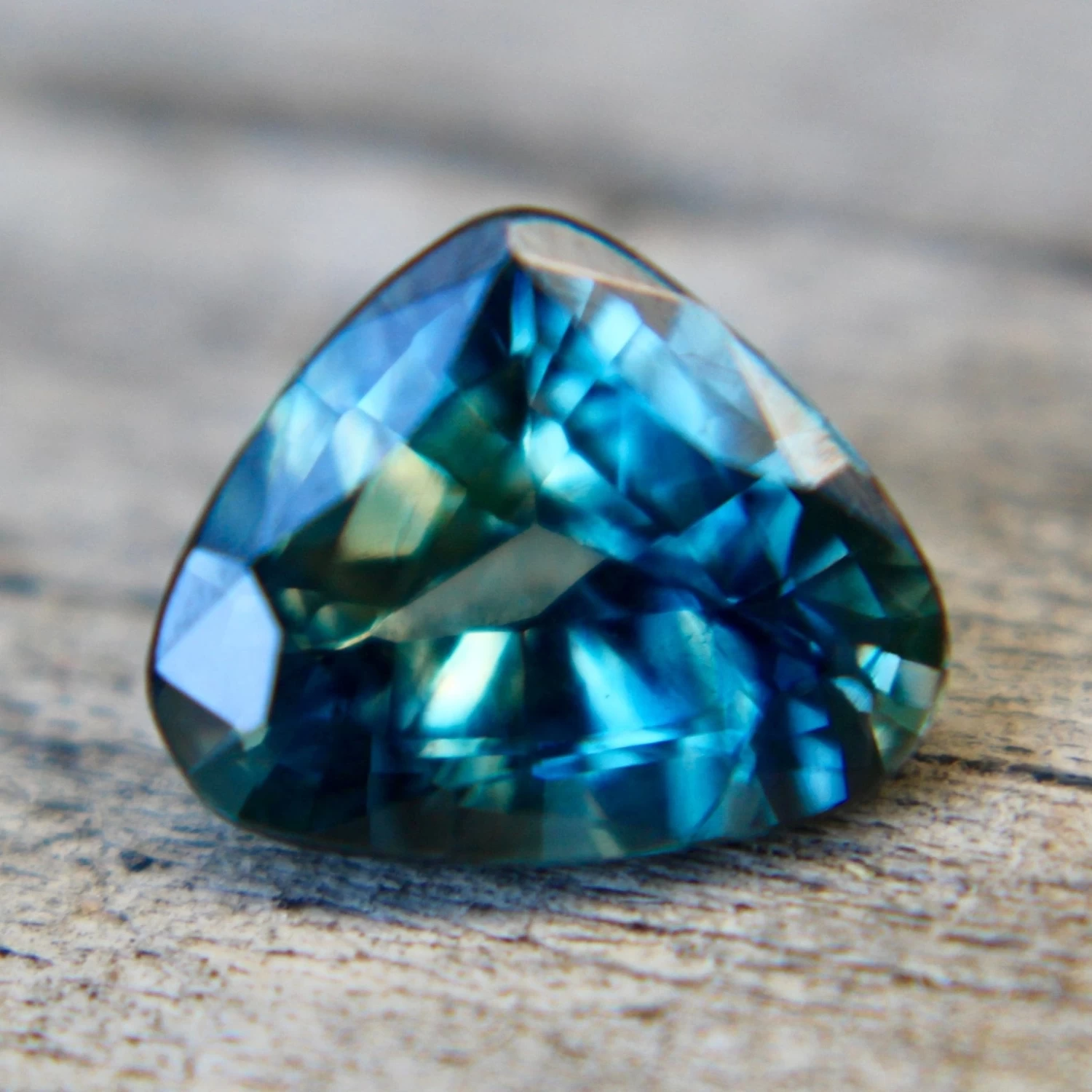 Natural Blue Green Sapphire – 1.31 Carat Trillion Cut | Unheated Madagascar Gemstone 4 Natural Blue Green Sapphire – 1.31 Carat Trillion Cut | Unheated Madagascar Gemstone - Image 4