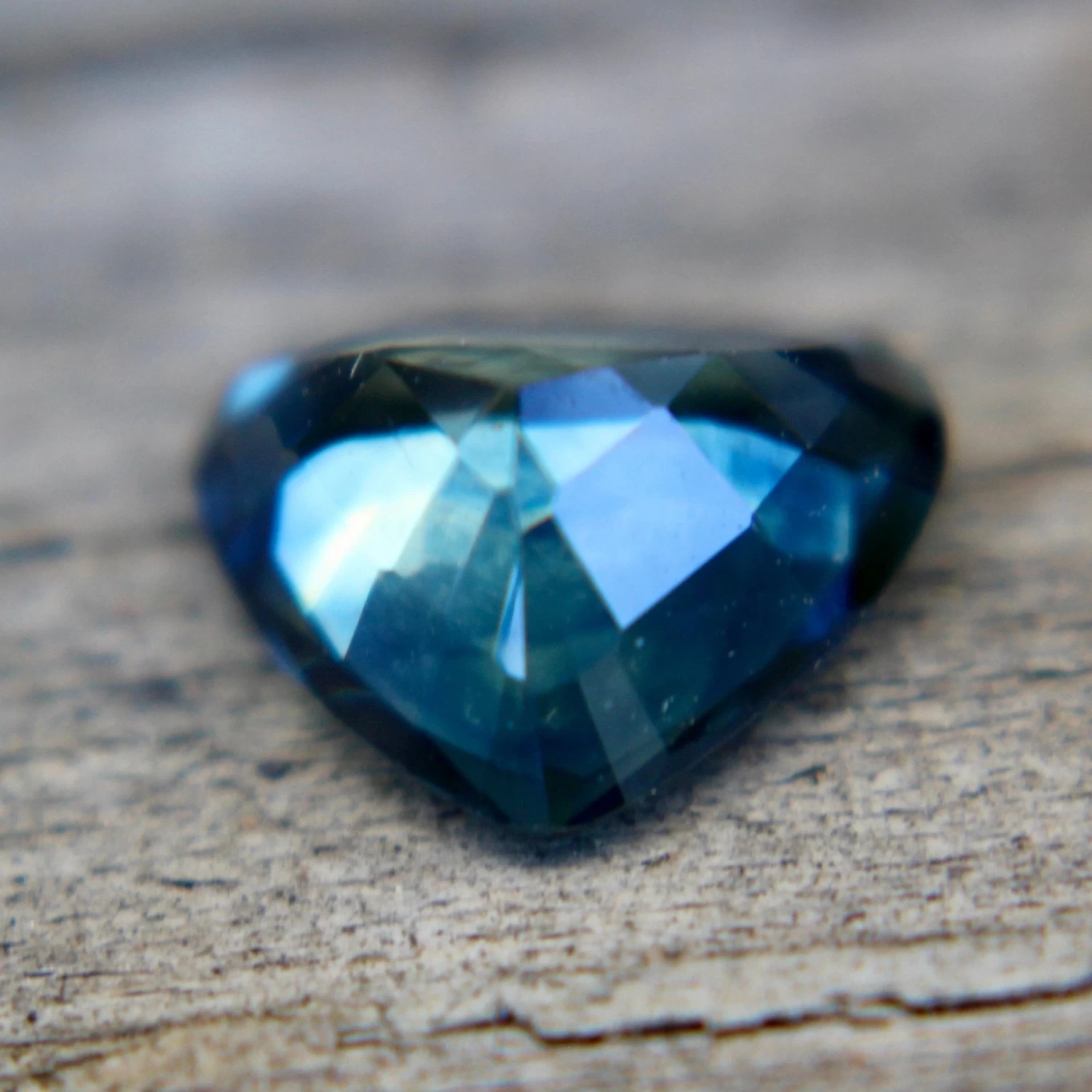 Natural Blue Green Sapphire – 1.31 Carat Trillion Cut | Unheated Madagascar Gemstone 2 Natural Blue Green Sapphire – 1.31 Carat Trillion Cut | Unheated Madagascar Gemstone - Image 2