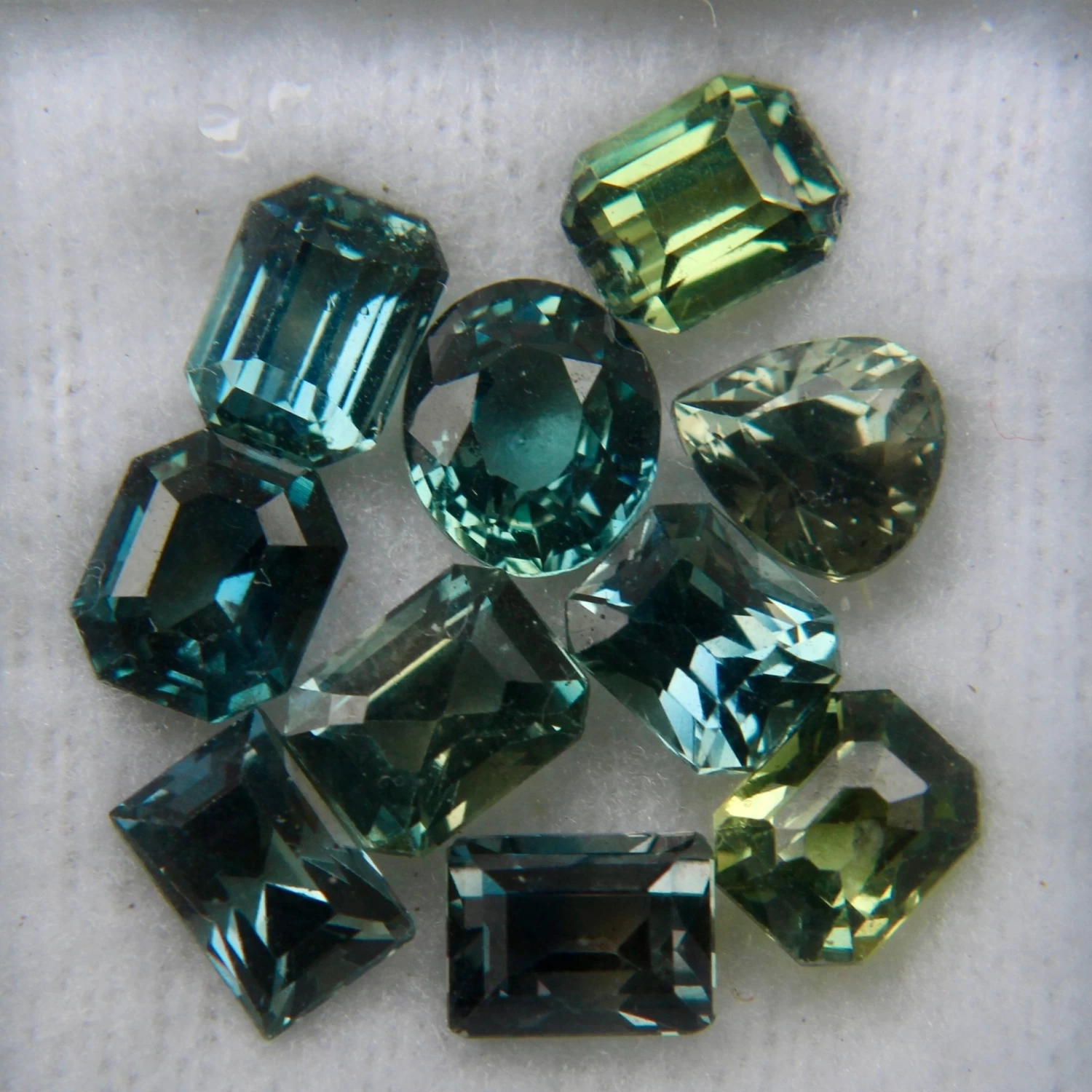 Natural Blue Green Sapphire Collection | 6.08 Carats Total 2 Natural Blue Green Sapphire Collection | 6.08 Carats Total - Image 2