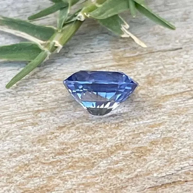 Natural Blue Sapphire – 1.14 Carat Oval Cut | Ceylon | Untreated 3 Natural Blue Sapphire – 1.14 Carat Oval Cut | Ceylon | Untreated - Image 3
