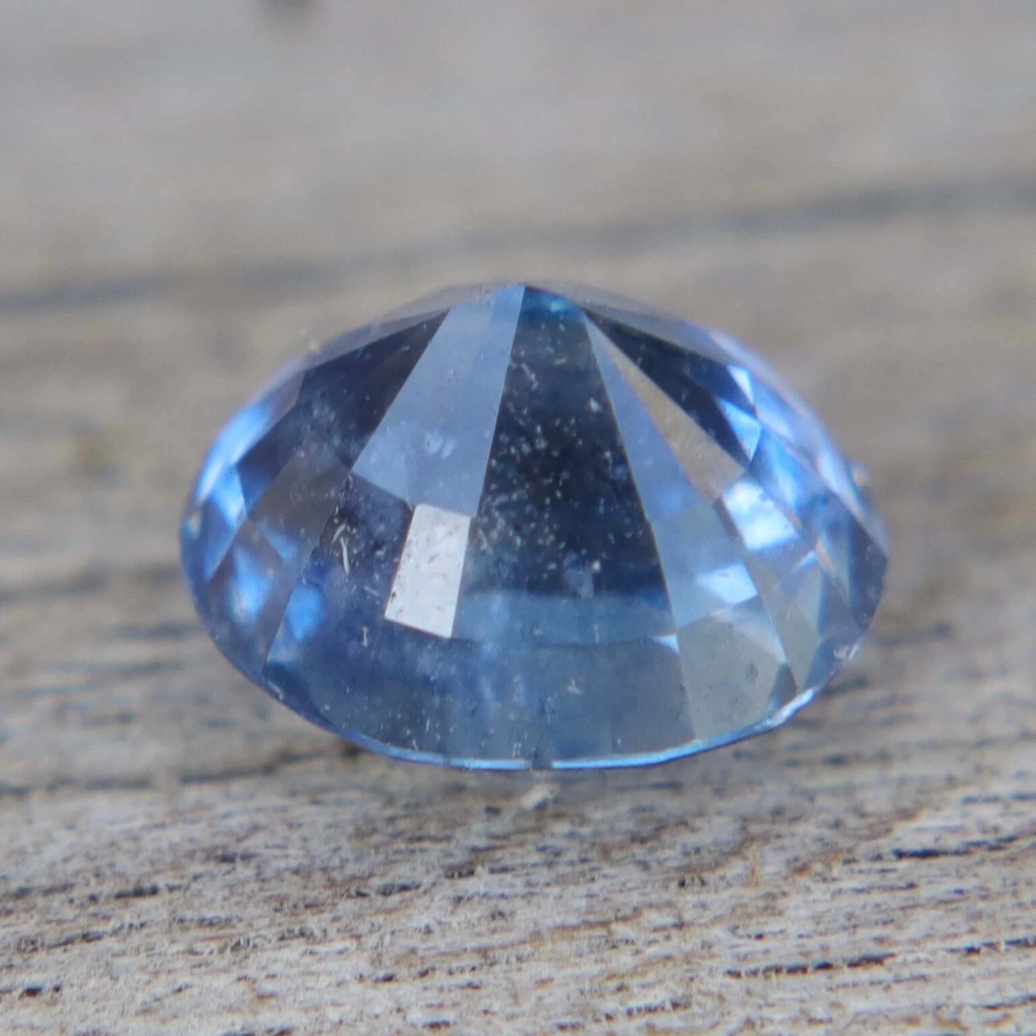 Natural Blue Sapphire – 1.40 Carat Oval Cut | Ceylon Gemstone 2 Natural Blue Sapphire – 1.40 Carat Oval Cut | Ceylon Gemstone - Image 2
