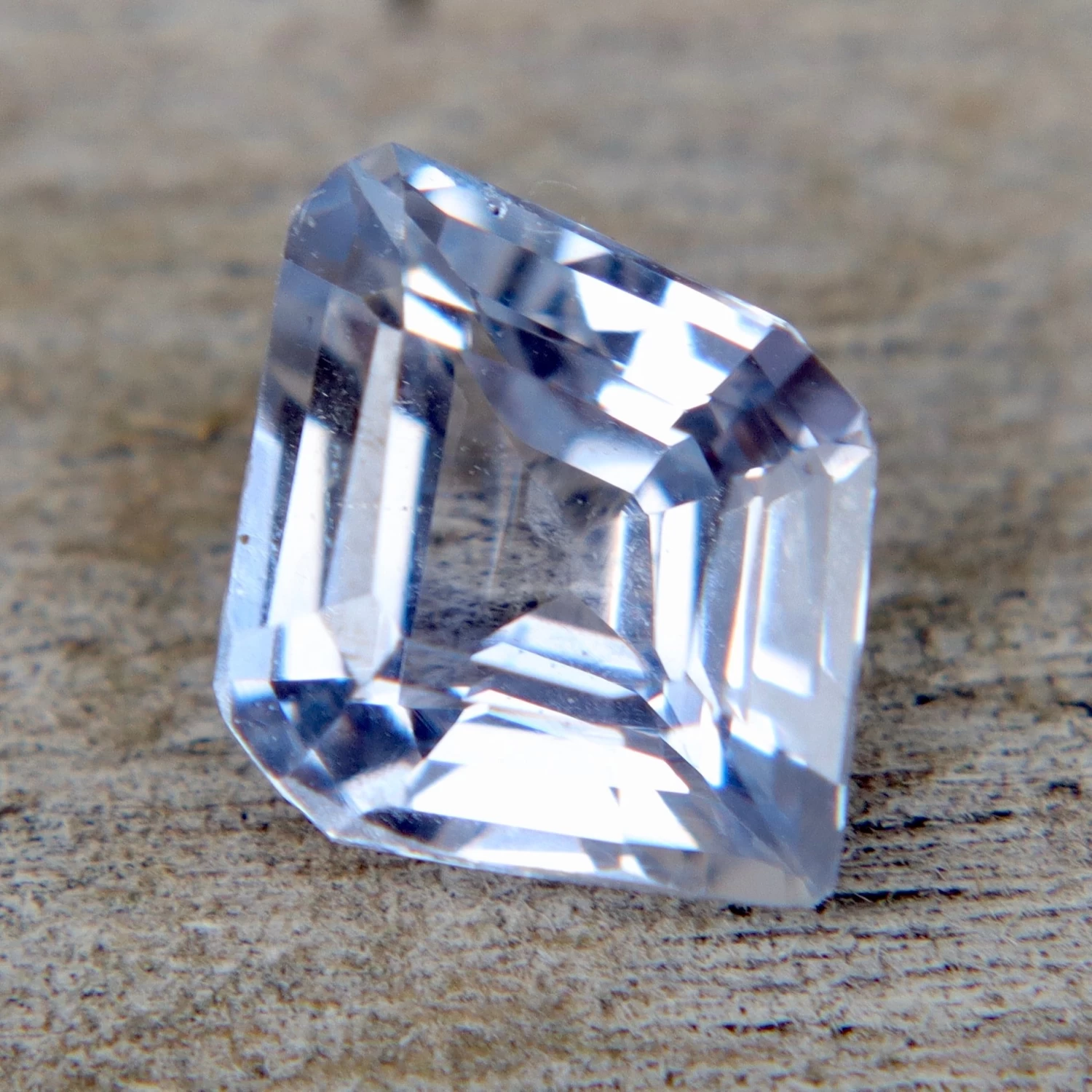 💎 Natural Blue Sapphire – 1.62ct Freeform Cut From Ceylon 7 💎 Natural Blue Sapphire – 1.62ct Freeform Cut From Ceylon - Image 7