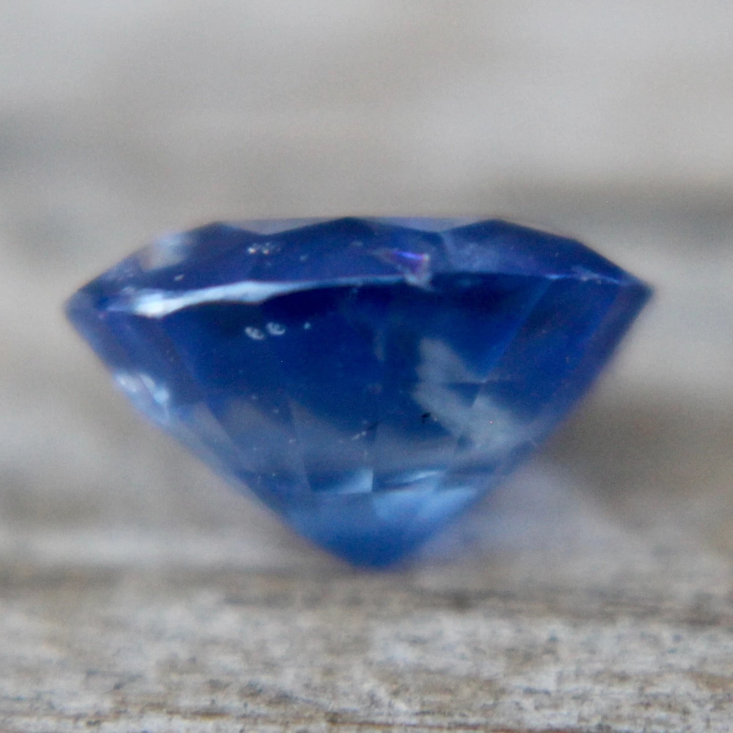 Natural Blue Sapphire – 1.65 Carat Oval Cut 3 Natural Blue Sapphire – 1.65 Carat Oval Cut - Image 3