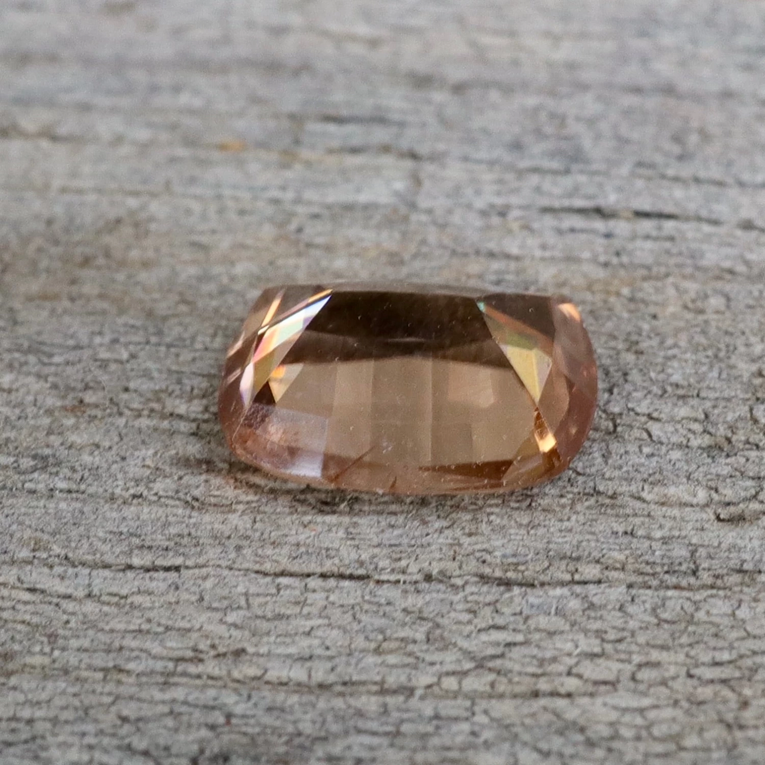 Natural Brown Zircon | Cushion Cut | 2.17 Carat 2 Natural Brown Zircon | Cushion Cut | 2.17 Carat - Image 2