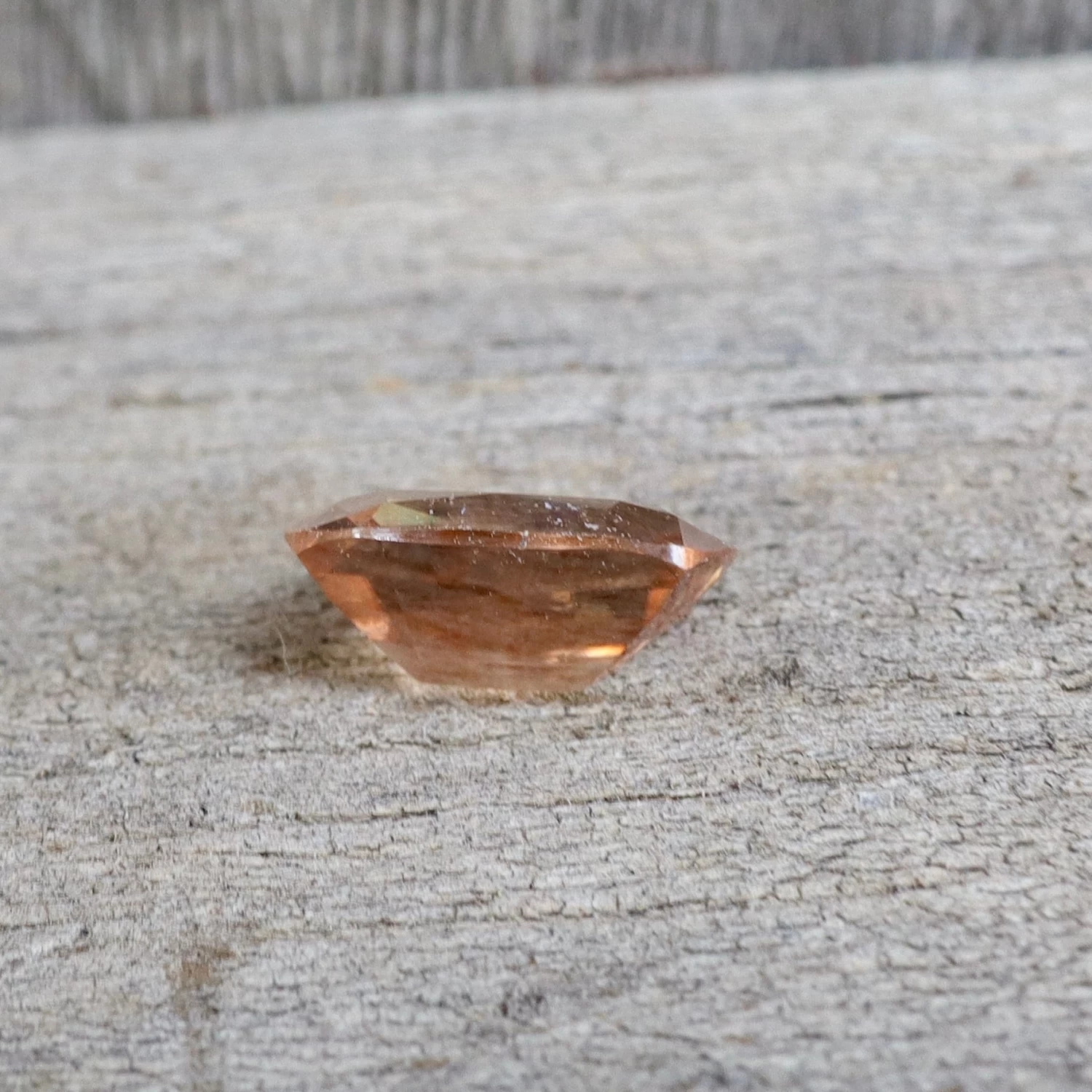 Natural Brown Zircon | Cushion Cut | 2.17 Carat 3 Natural Brown Zircon | Cushion Cut | 2.17 Carat - Image 3