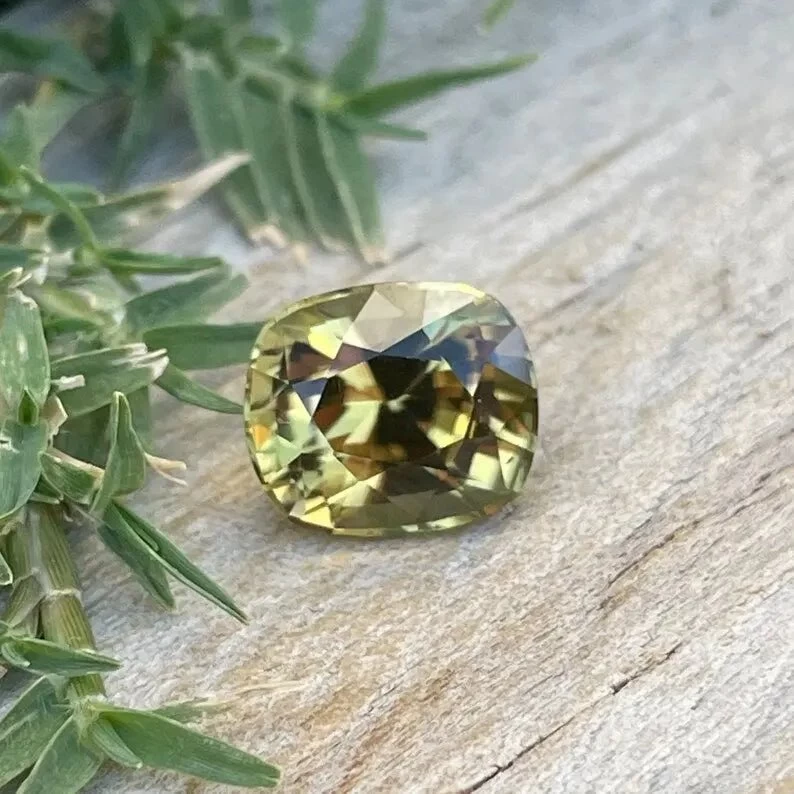 Natural Chrysoberyl – Cushion Cut 4 Natural Chrysoberyl – Cushion Cut - Image 4