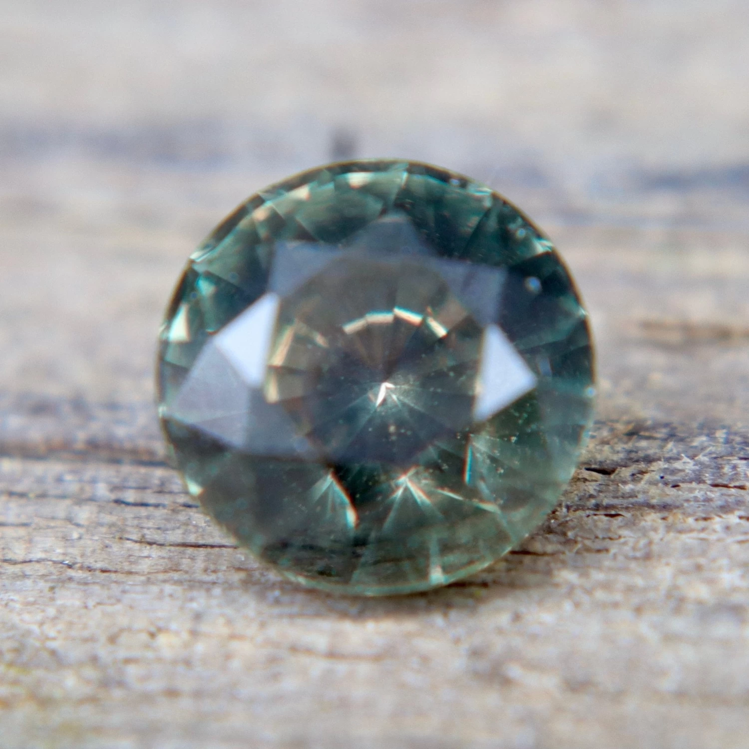 Natural Colour Change Sapphire – 1.83 Carat Round Cut | Untreated 8 Natural Colour Change Sapphire – 1.83 Carat Round Cut | Untreated - Image 8