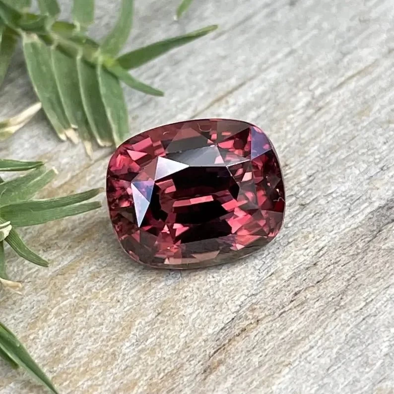 Natural Deep SalmonZircon 3 Natural Deep SalmonZircon - Image 3