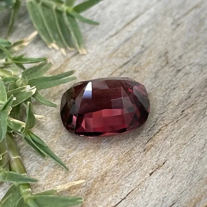 Natural Deep SalmonZircon 6 Natural Deep SalmonZircon - Image 6