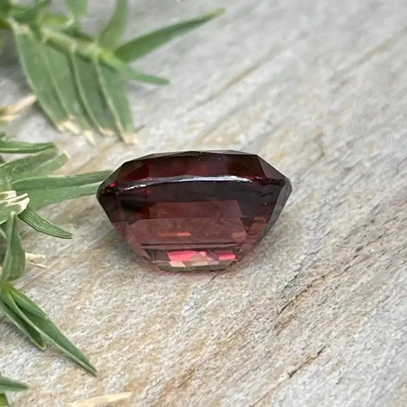 Natural Deep SalmonZircon 7 Natural Deep SalmonZircon - Image 7