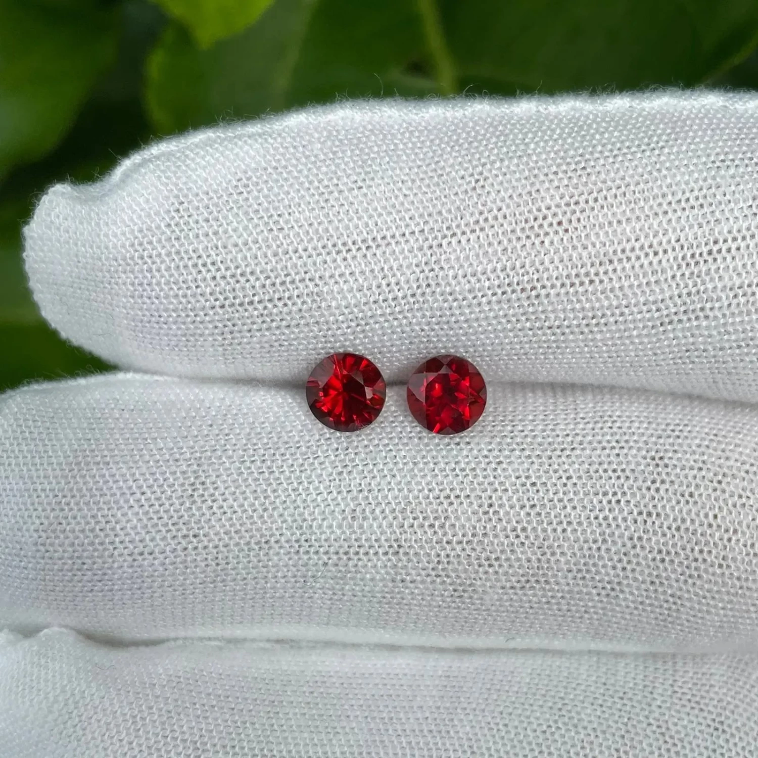 Natural Garnet Pair Of Gemstones 5 Natural Garnet Pair Of Gemstones - Image 5