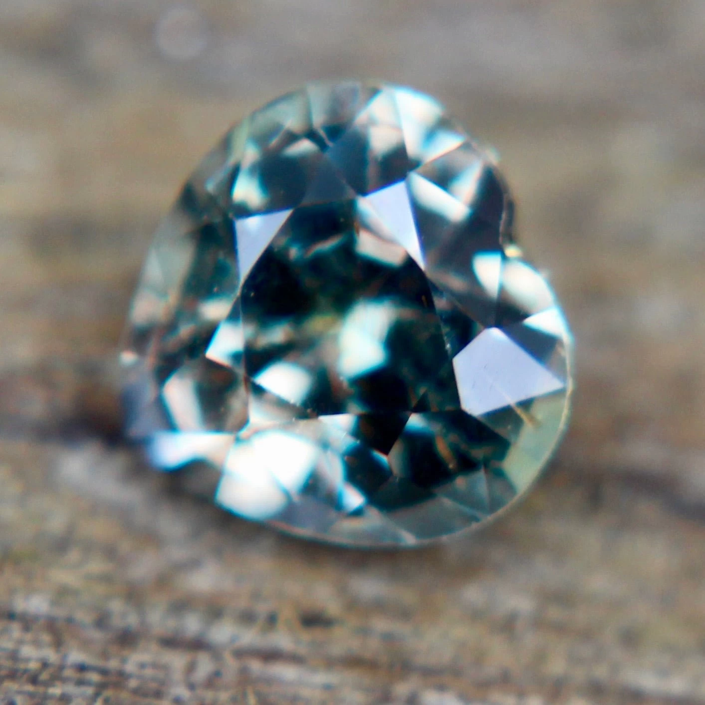 Natural Green Orange Sapphire 13 Natural Green Orange Sapphire - Image 13