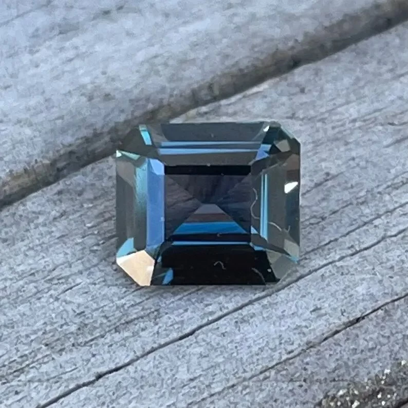 Natural Green Purple Sapphire 5 Natural Green Purple Sapphire - Image 5