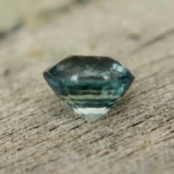 Natural Green Sapphire – 0.52 Carat | Oval Cut | Eye Clean | Unheated -Sapphire Pal Shop natural green sapphire 052 carat oval cut eye clean unheatedsapphirepal 957032