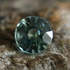 Natural Green Sapphire – 0.61 Carat Round Cut | Unheated