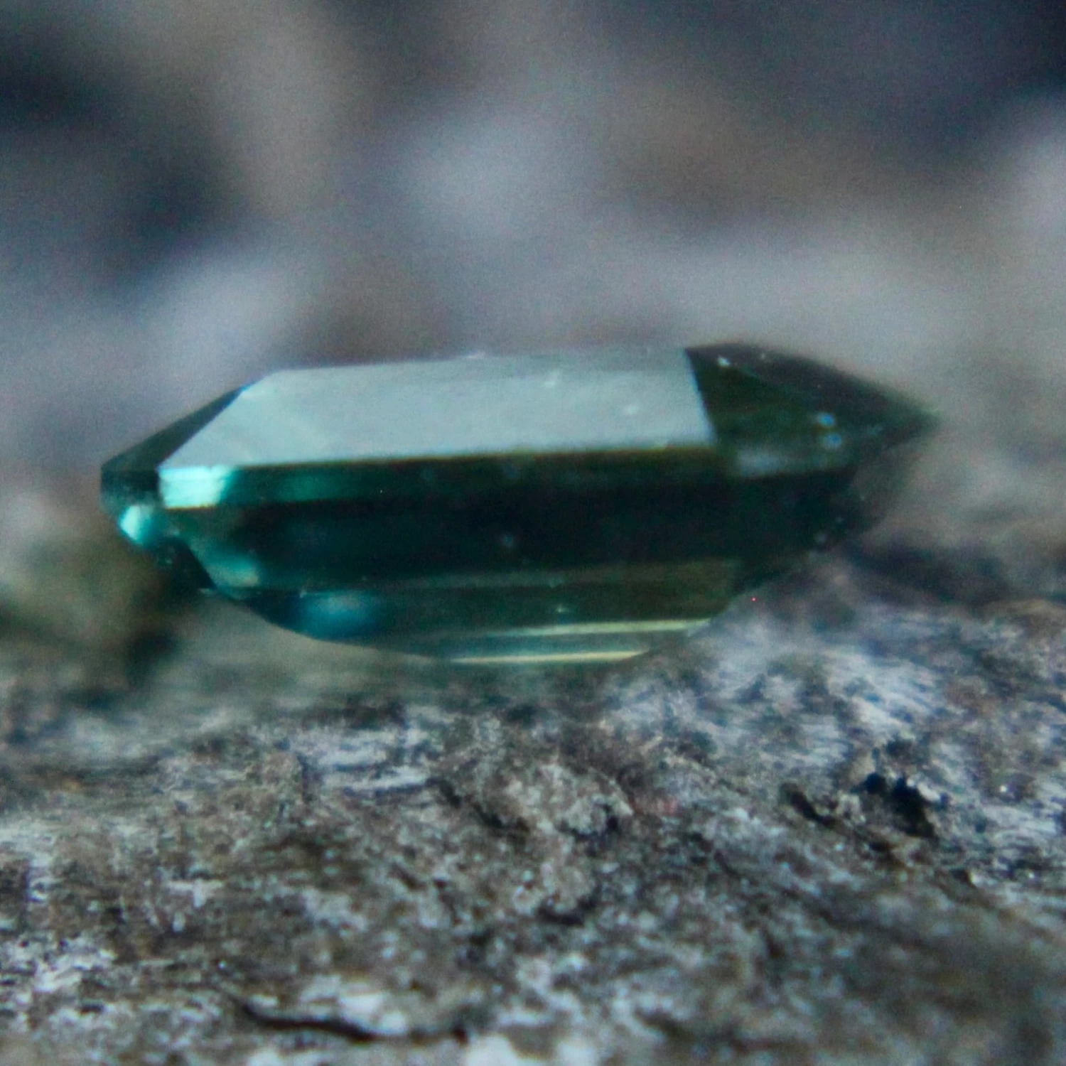 Natural Green Sapphire β 0.63 Carat Emerald Cut, Unheated 3 Natural Green Sapphire β 0.63 Carat Emerald Cut, Unheated - Image 3