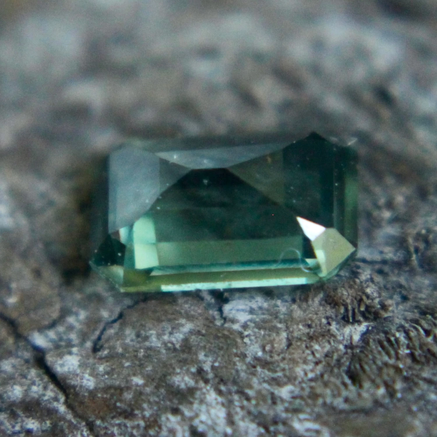 Natural Green Sapphire β 0.63 Carat Emerald Cut, Unheated 2 Natural Green Sapphire β 0.63 Carat Emerald Cut, Unheated - Image 2