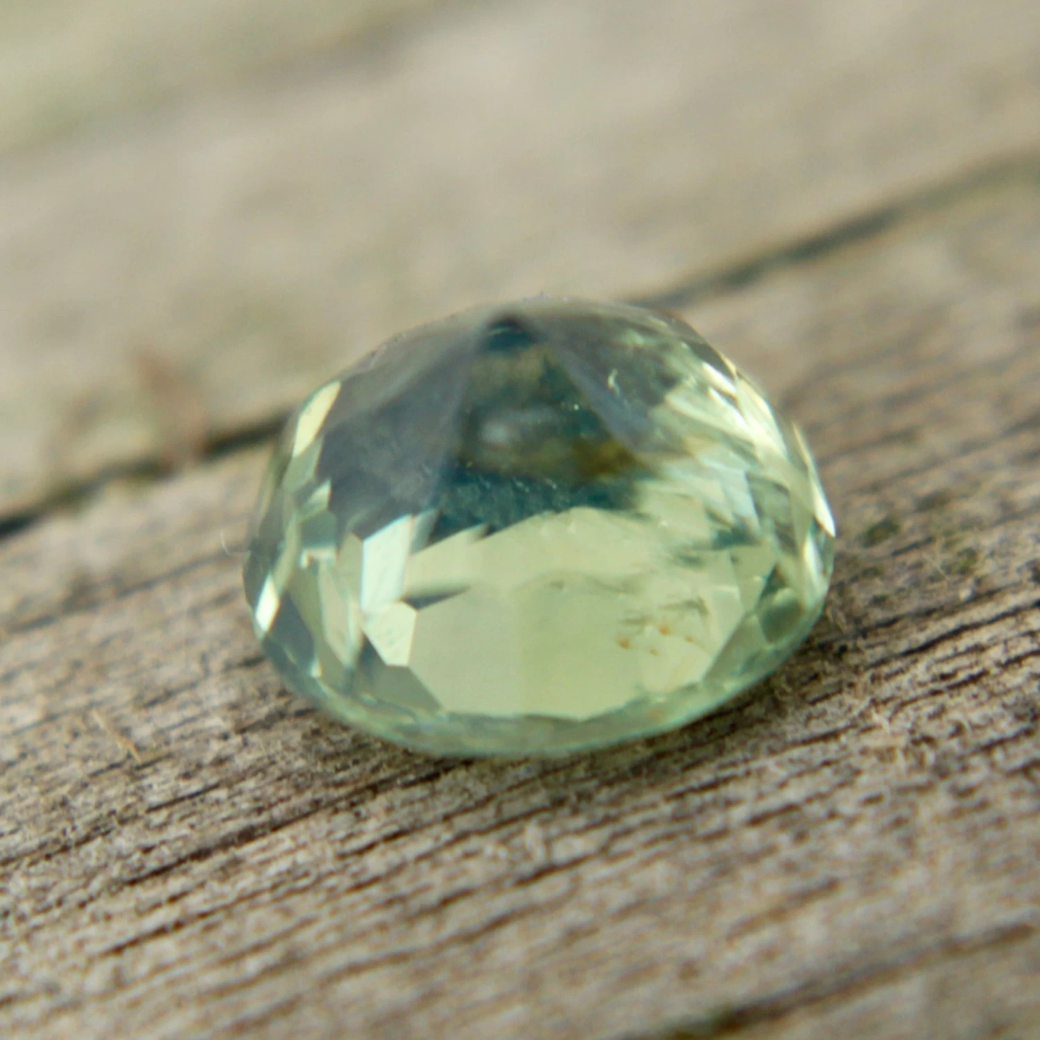 Natural Green Sapphire | 0.95 Carat Cushion Cut 2 Natural Green Sapphire | 0.95 Carat Cushion Cut - Image 2
