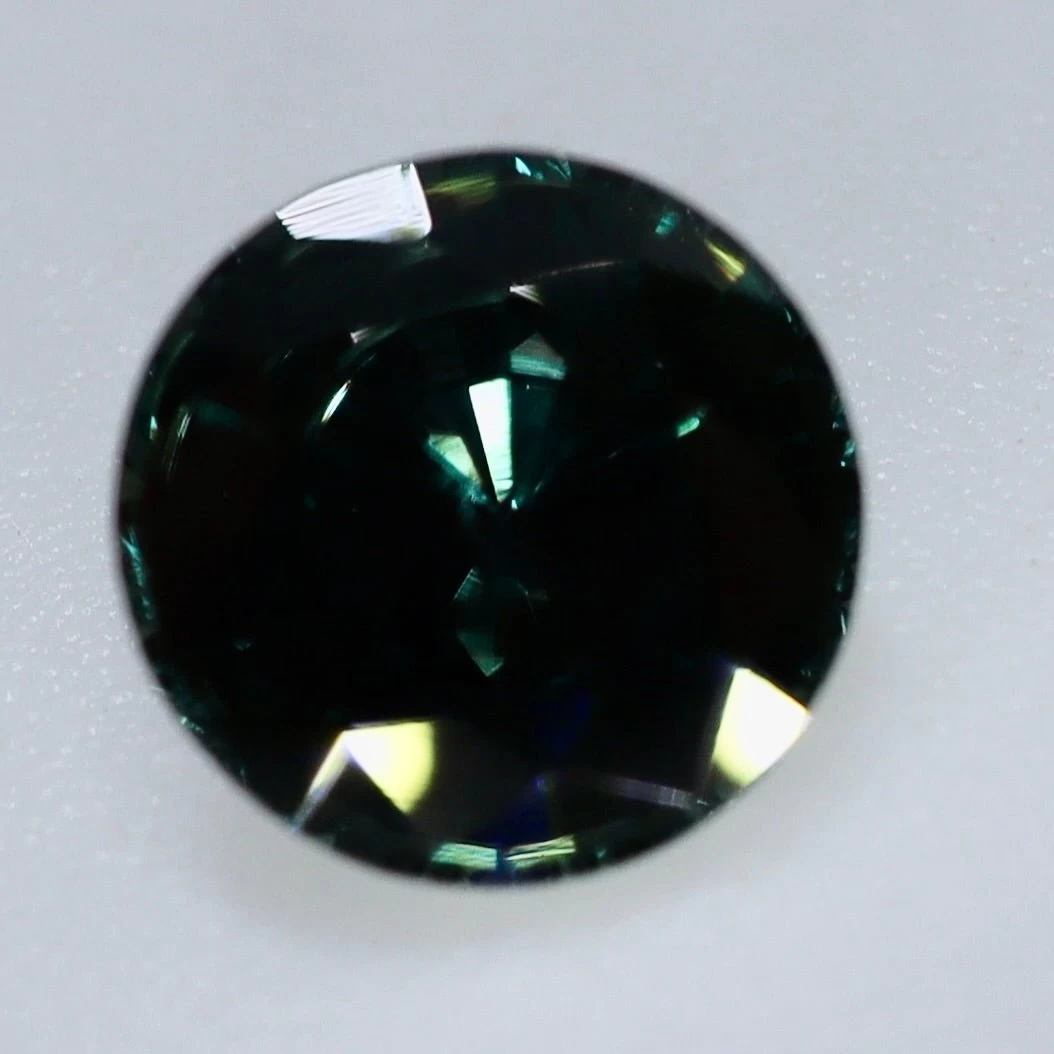 Natural Green Sapphire – 1.61 Carat Round Cut From Madagascar 7 Natural Green Sapphire – 1.61 Carat Round Cut From Madagascar - Image 7