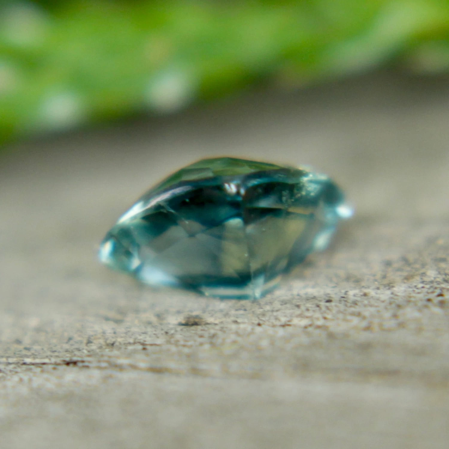 Natural Green Sapphire – 0.48 Carat Trillion Cut 2 Natural Green Sapphire – 0.48 Carat Trillion Cut - Image 2