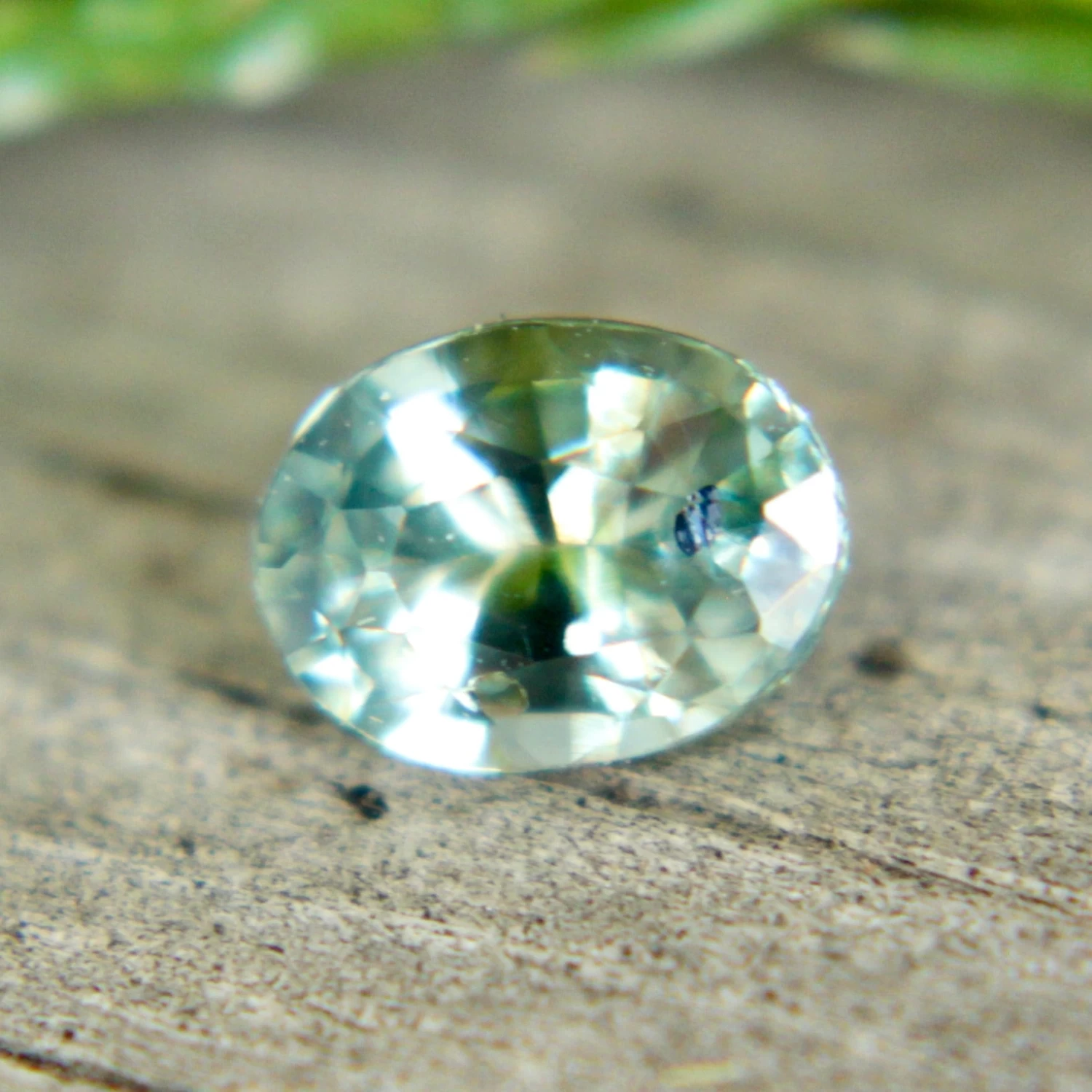 Natural Green Sapphire – 0.58 Carat Oval Cut 5 Natural Green Sapphire – 0.58 Carat Oval Cut - Image 5