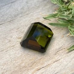 Natural Green Tourmaline - 7.52 Carat -Sapphire Pal Shop natural green tourmaline 752 caratsapphirepal 780064