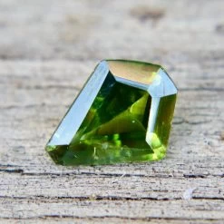 Natural Green Zircon | Freeform Cut | 1.67 Carat | Untreated Ceylon Gemstone -Sapphire Pal Shop natural green zircon freeform cut 167 carat untreated ceylon gemstonesapphirepal 589476