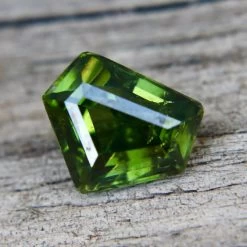 Natural Green Zircon | Freeform Cut | 2.16 Carat | 8.41x7.05 Mm | Ceylon Origin 9 Natural Green Zircon | Freeform Cut | 2.16 Carat | 8.41x7.05 Mm | Ceylon Origin -Sapphire Pal Shop natural green zircon freeform cut 216 carat 841x705 mm ceylon originsapphirepal 780386