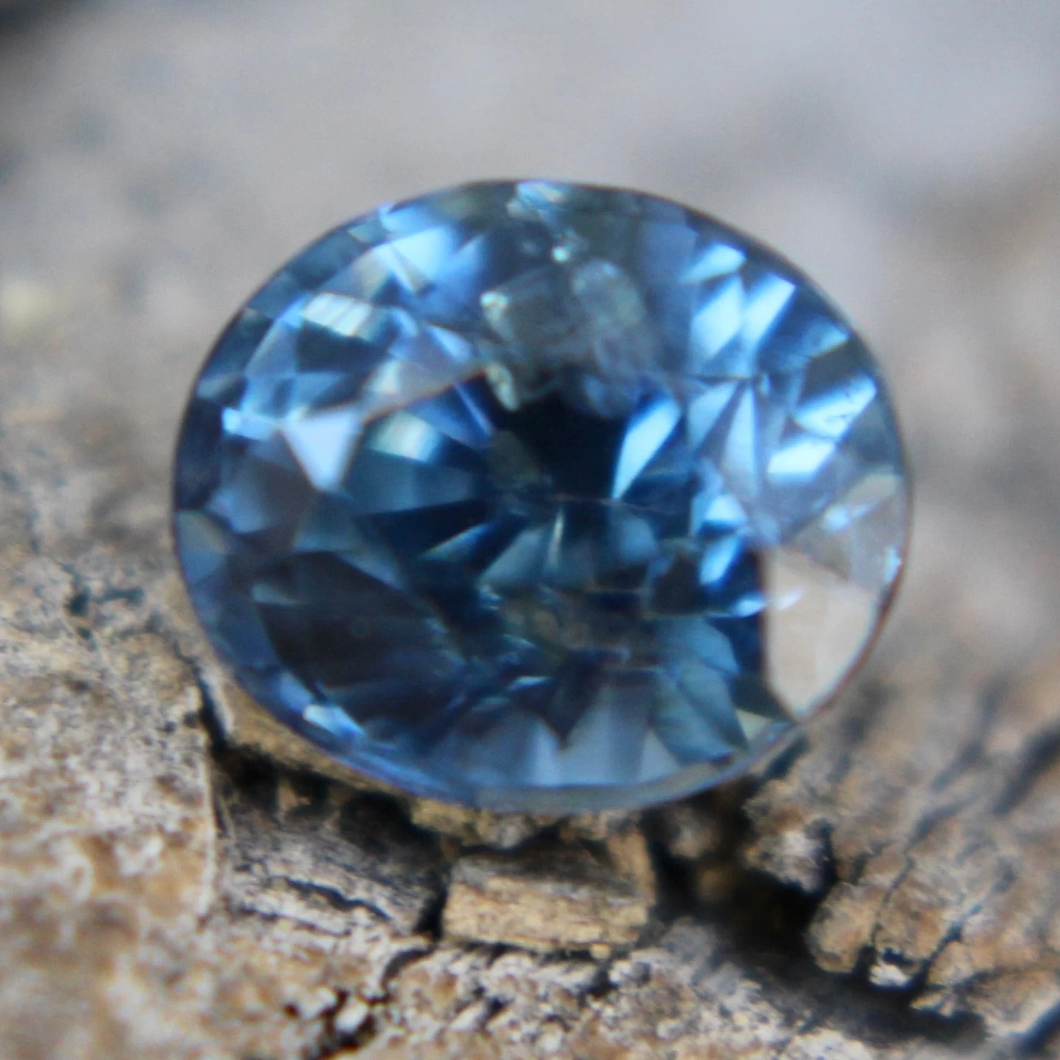 Natural Greenish Blue Sapphire – 0.87 Carat Oval Cut | Unheated Madagascar Gemstone 7 Natural Greenish Blue Sapphire – 0.87 Carat Oval Cut | Unheated Madagascar Gemstone - Image 7