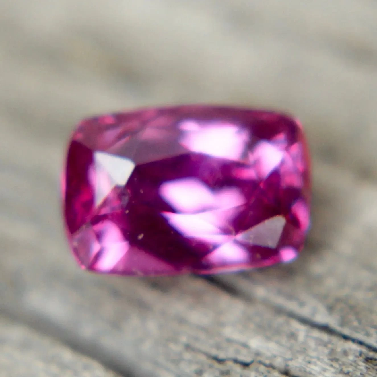 Natural Hot Pink Sapphire 8 Natural Hot Pink Sapphire - Image 8