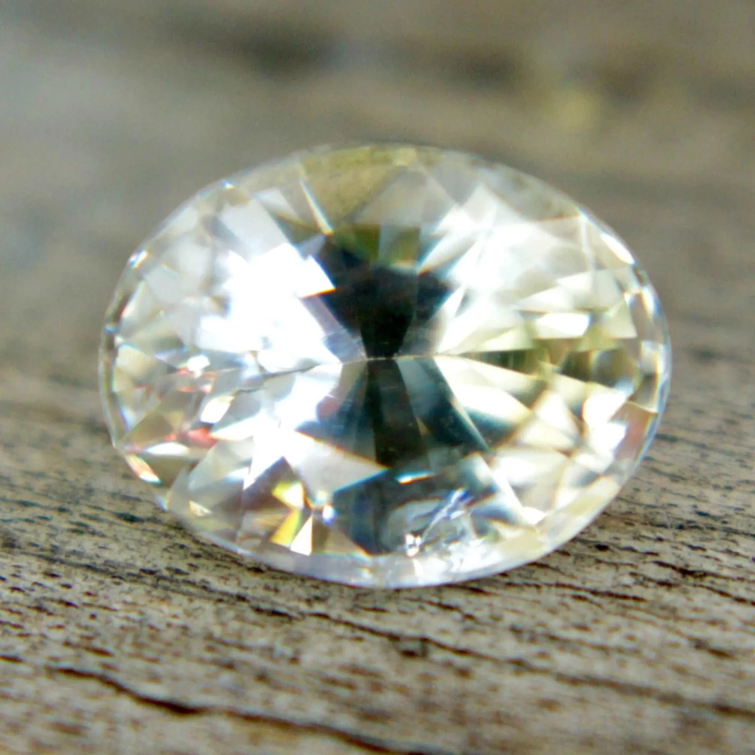 Natural Pale Yellow Sapphire – 1.58 Carat Oval Cut | Ceylon Origin 11 Natural Pale Yellow Sapphire – 1.58 Carat Oval Cut | Ceylon Origin - Image 11