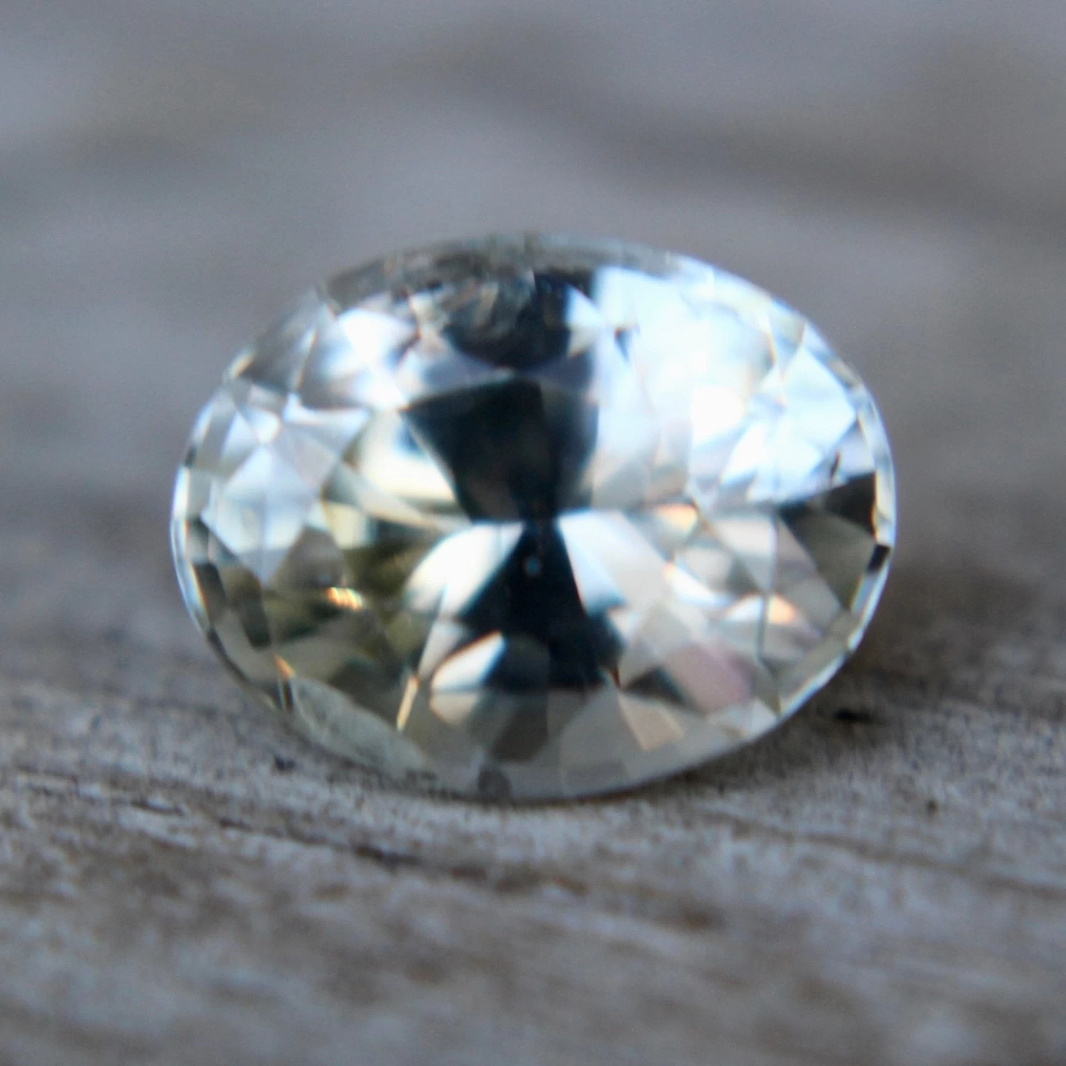 Natural Pale Yellow Sapphire – 1.58 Carat Oval Cut | Ceylon Origin 16 Natural Pale Yellow Sapphire – 1.58 Carat Oval Cut | Ceylon Origin - Image 16