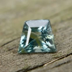 Natural Parti Sapphire – Tapered Baguette Cut (0.68 Ct)