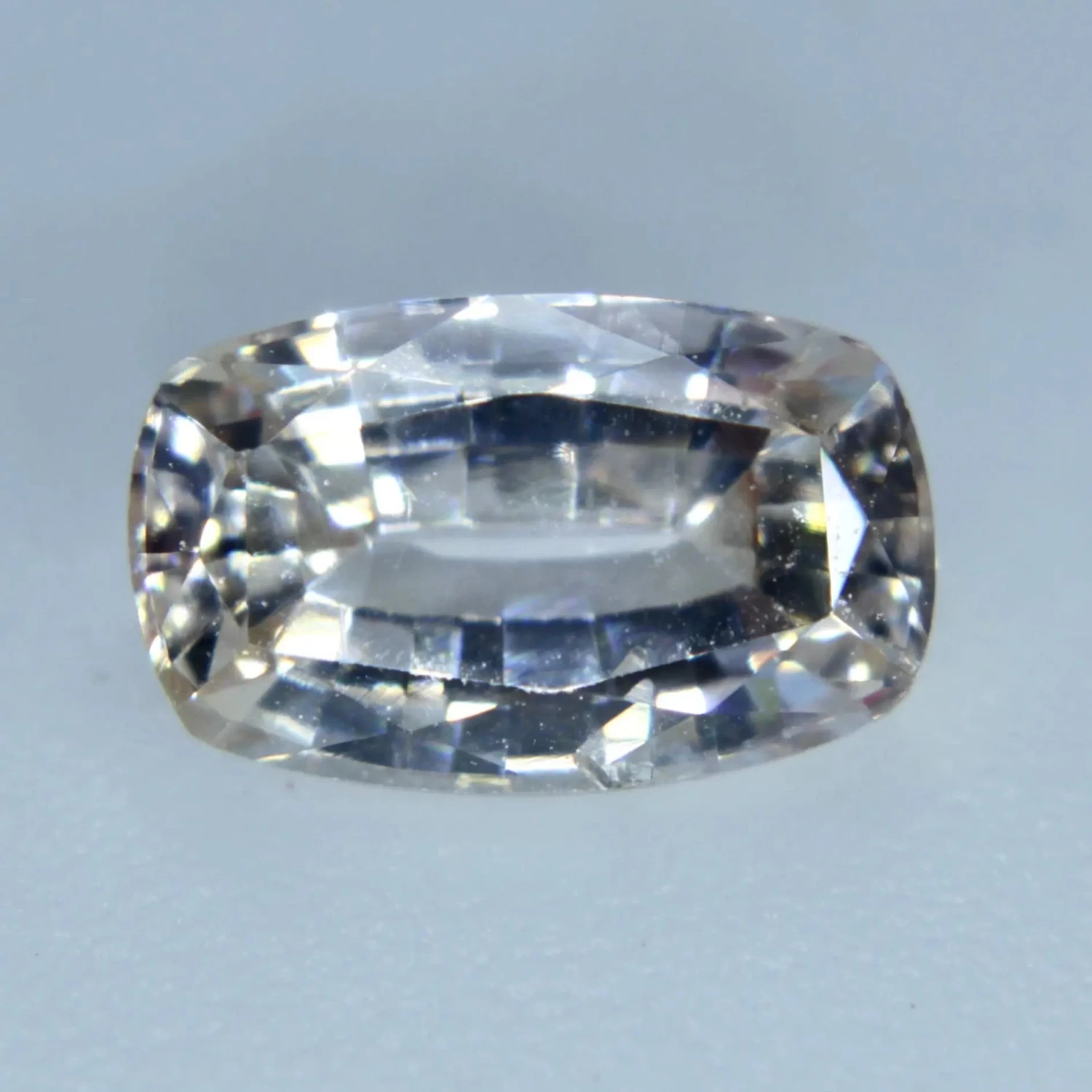 Natural Peach Sapphire – Cushion Cut 7x5 Mm | Unheated Gemstone 4 Natural Peach Sapphire – Cushion Cut 7x5 Mm | Unheated Gemstone - Image 4