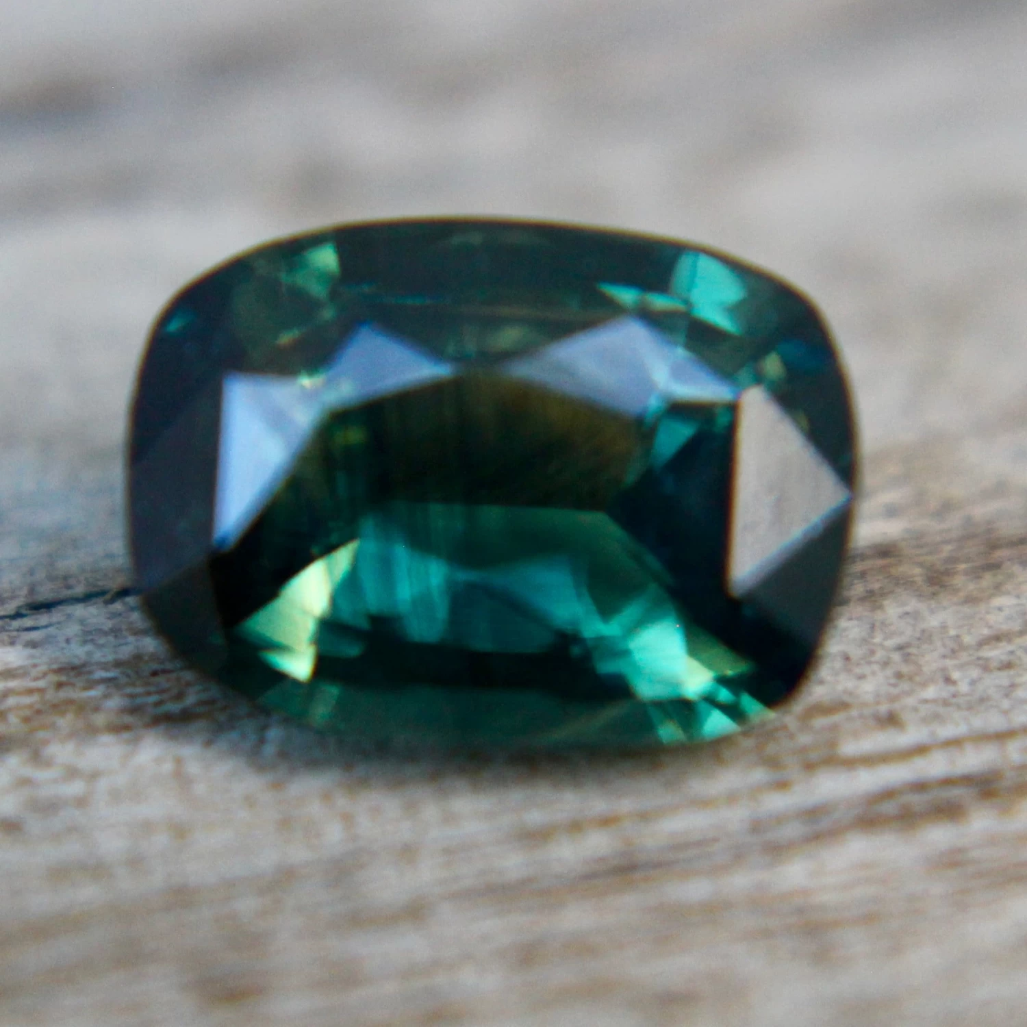 Natural Peacock Green Sapphire 4 Natural Peacock Green Sapphire - Image 4