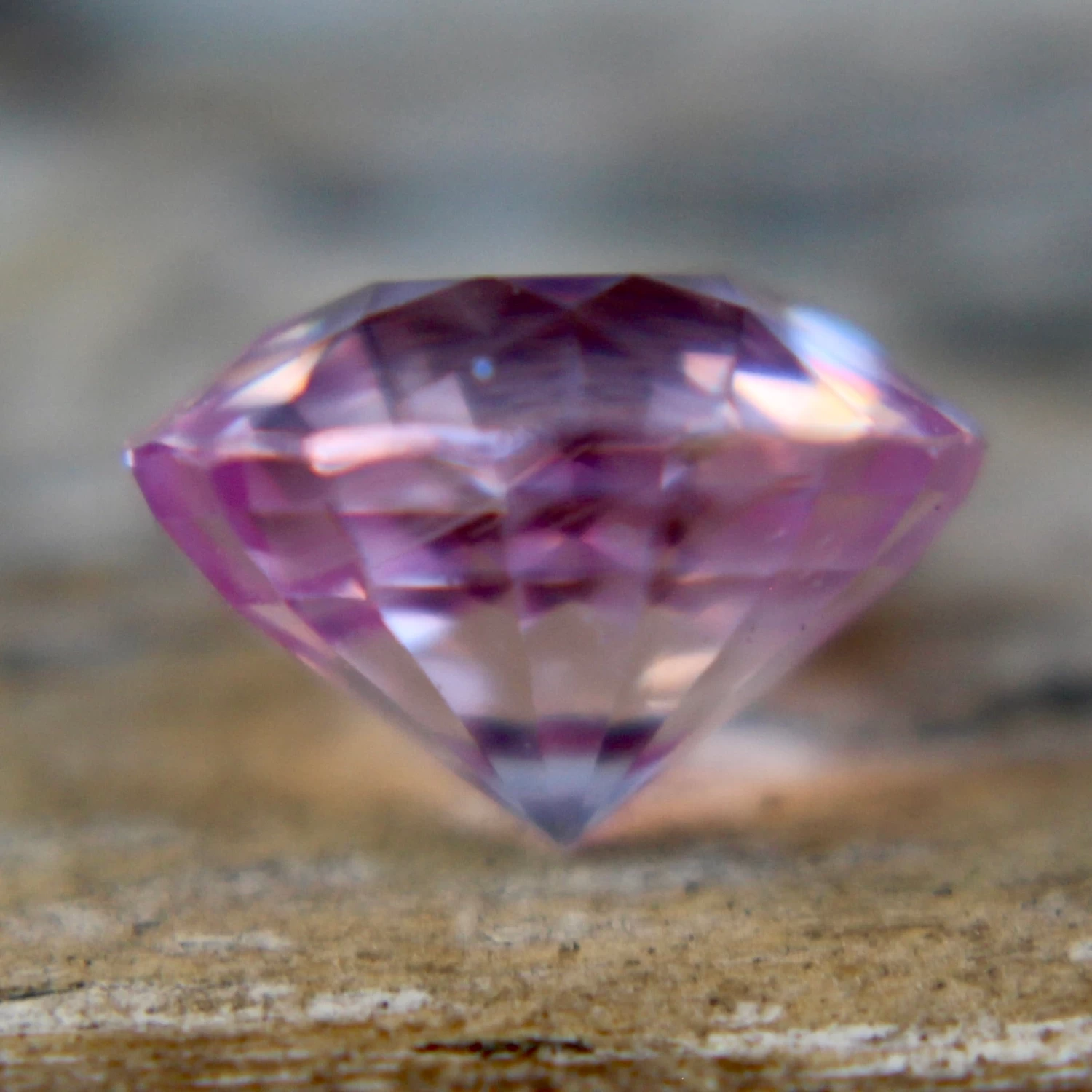 Natural Pink Sapphire – 2.26 Carat Round Cut | Ceylon Gemstone 4 Natural Pink Sapphire – 2.26 Carat Round Cut | Ceylon Gemstone - Image 4