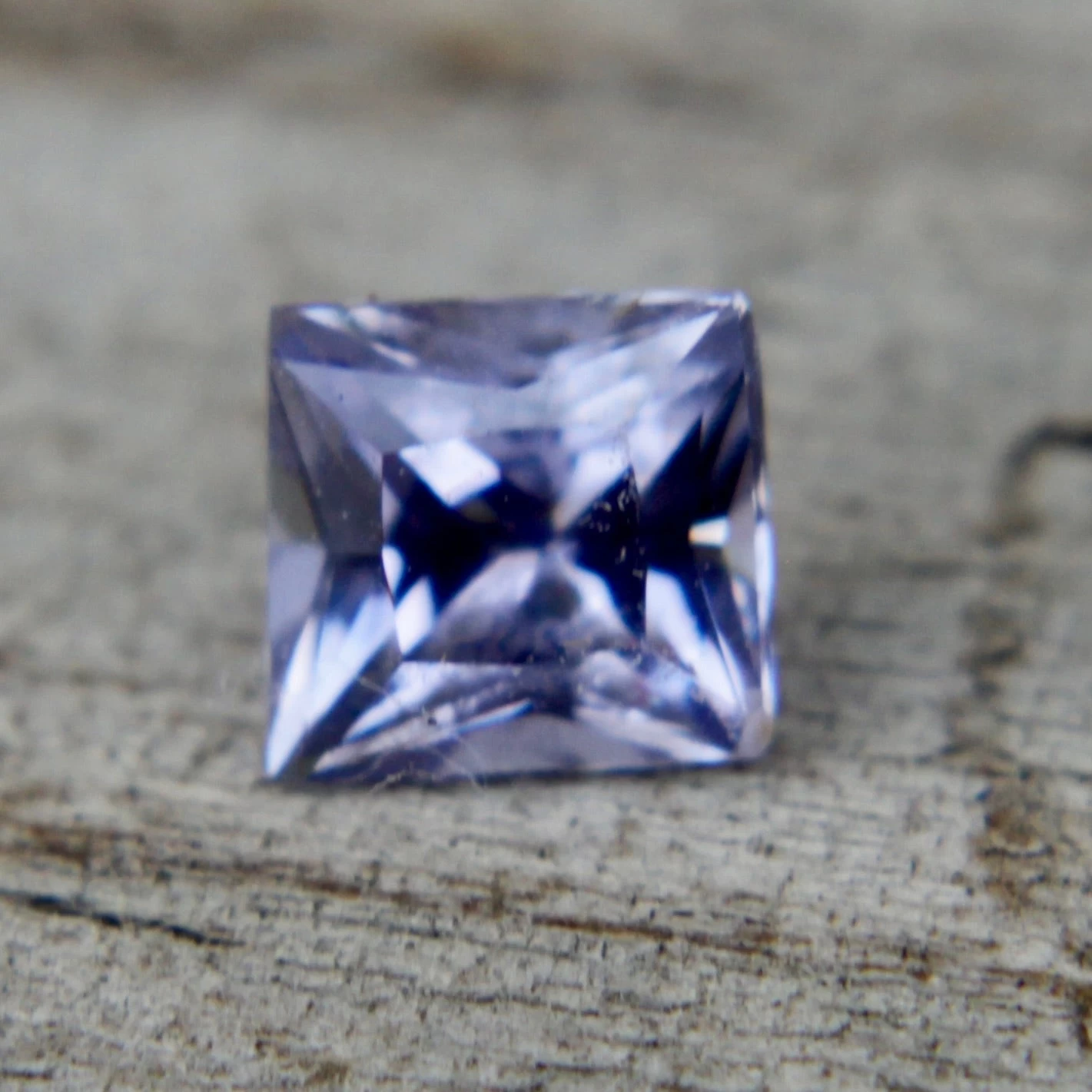 Natural Pinkish Purple Sapphire – 0.31 Carat Princess Cut 4 Natural Pinkish Purple Sapphire – 0.31 Carat Princess Cut - Image 4