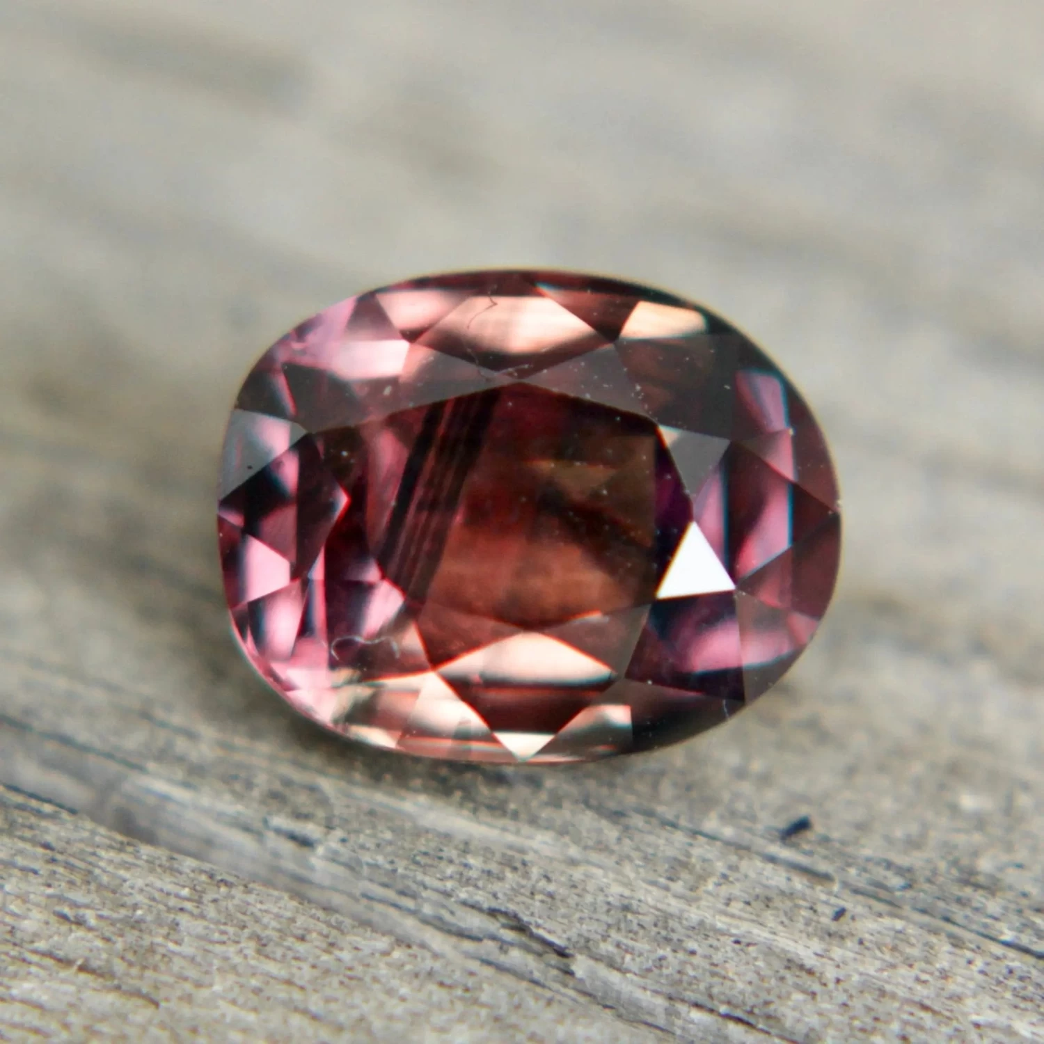 Natural Pinkish Purple Sapphire 6 Natural Pinkish Purple Sapphire - Image 6