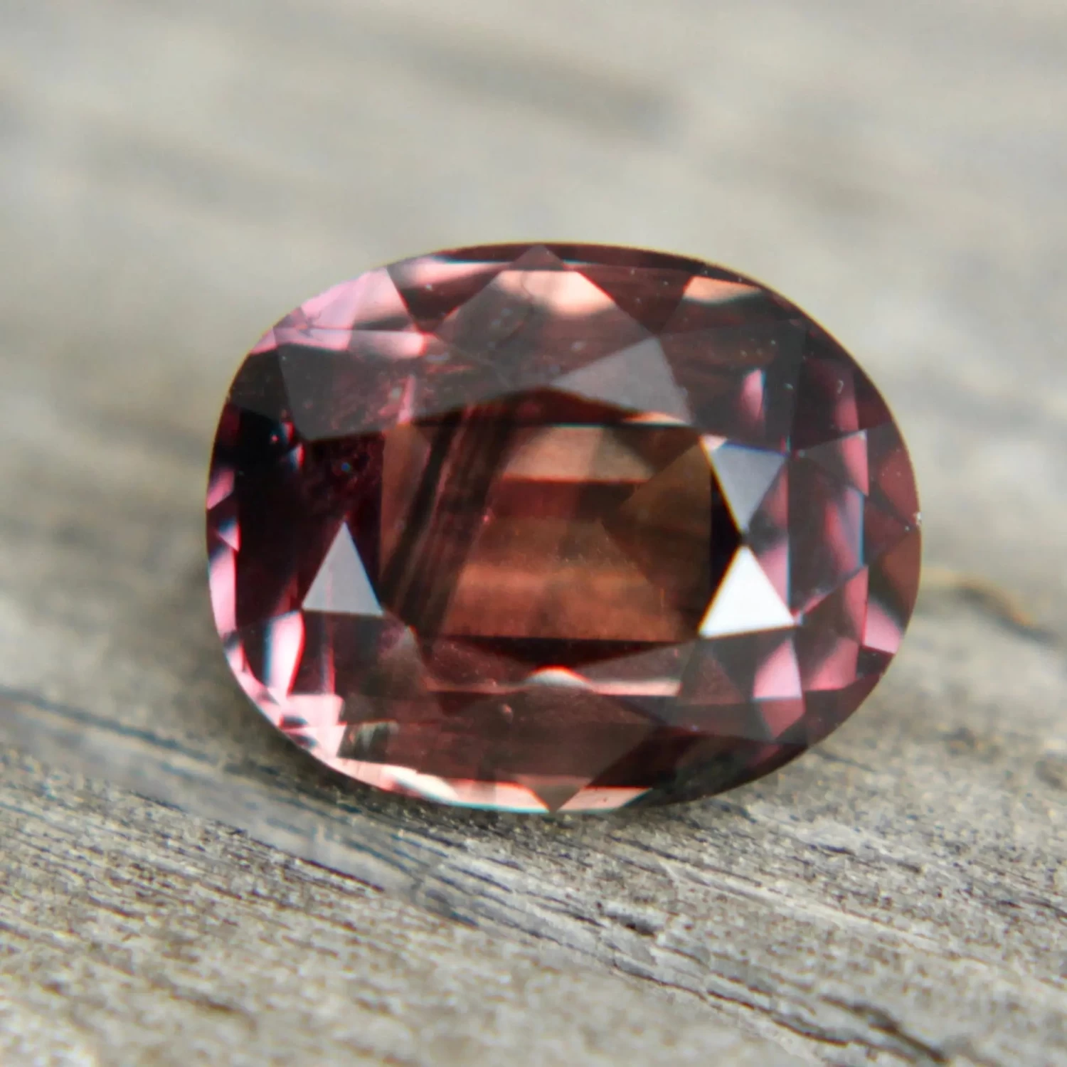 Natural Pinkish Purple Sapphire 7 Natural Pinkish Purple Sapphire - Image 7
